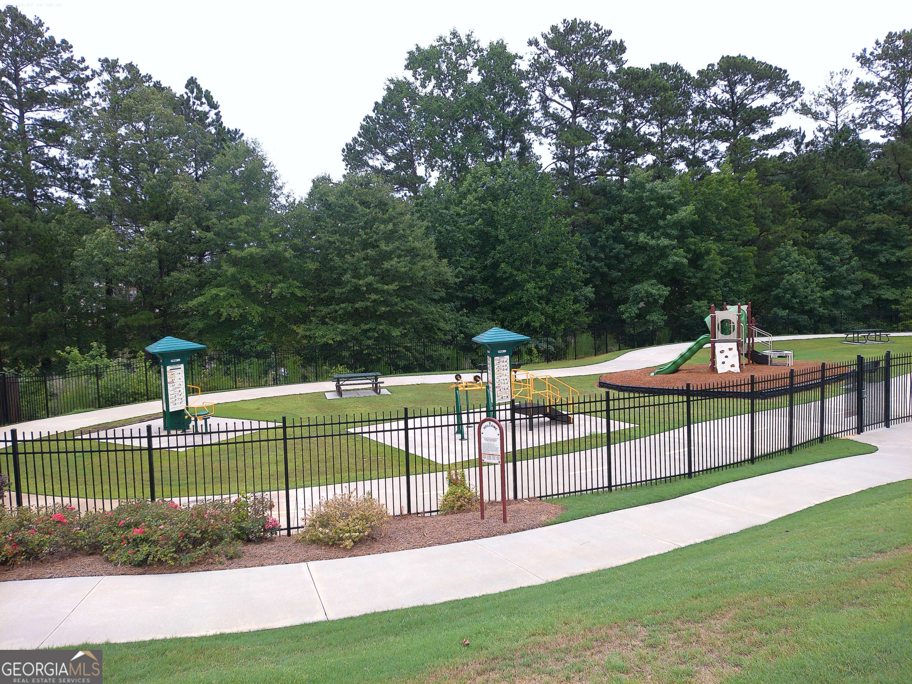 1471 Cliff View Terrace # B Property Photo 12
