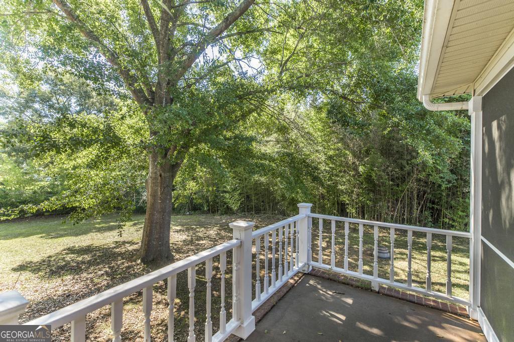 201 Foxridge Drive Property Photo 28