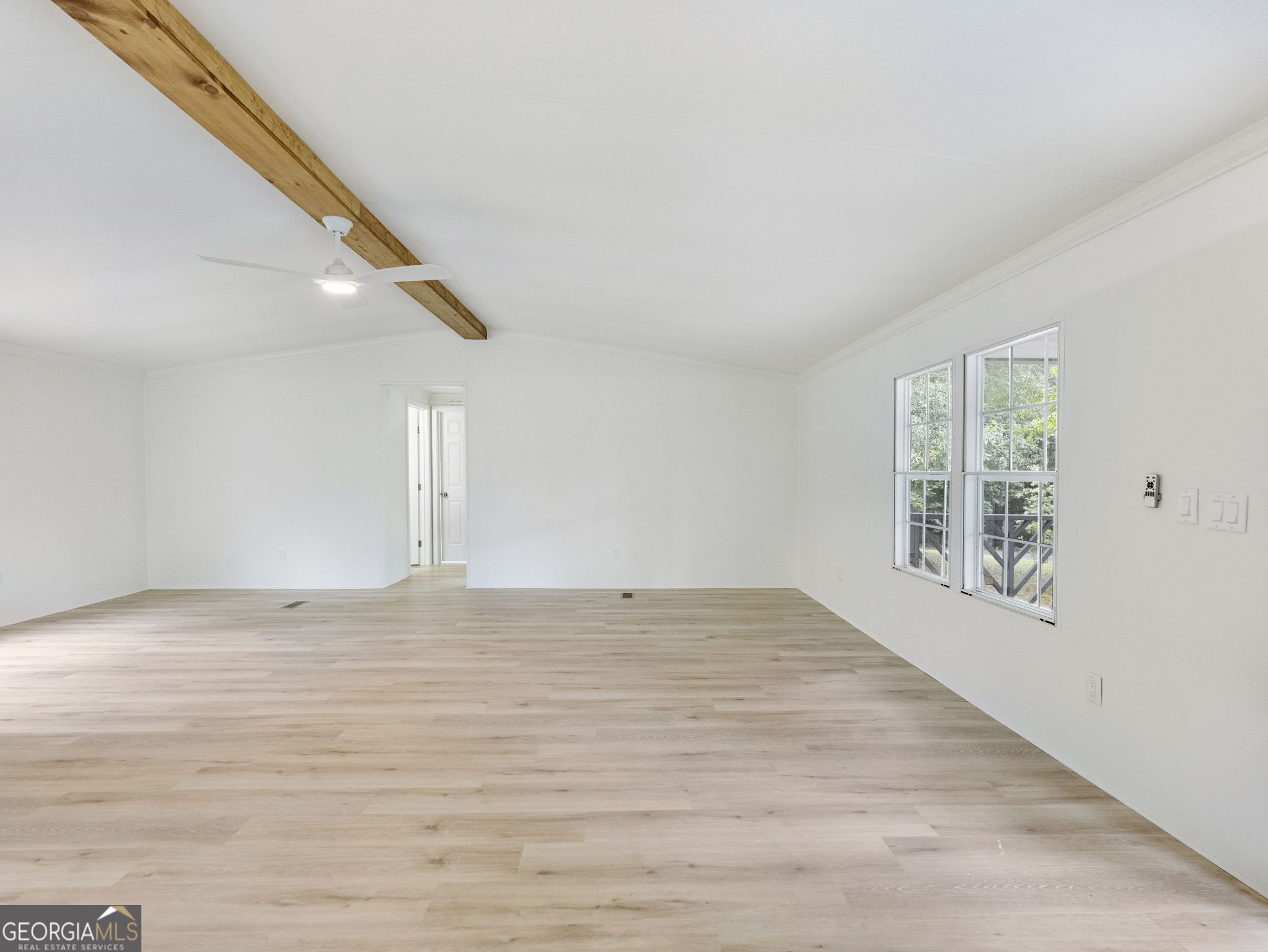 1114 Neal Road Property Photo 3