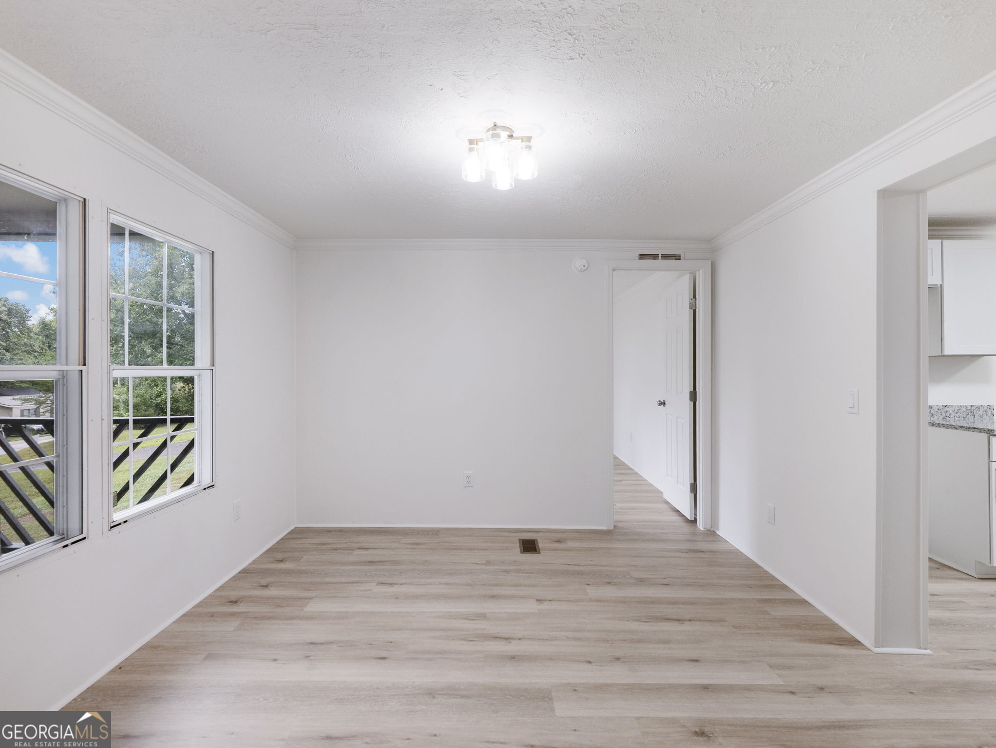 1114 Neal Road Property Photo 16