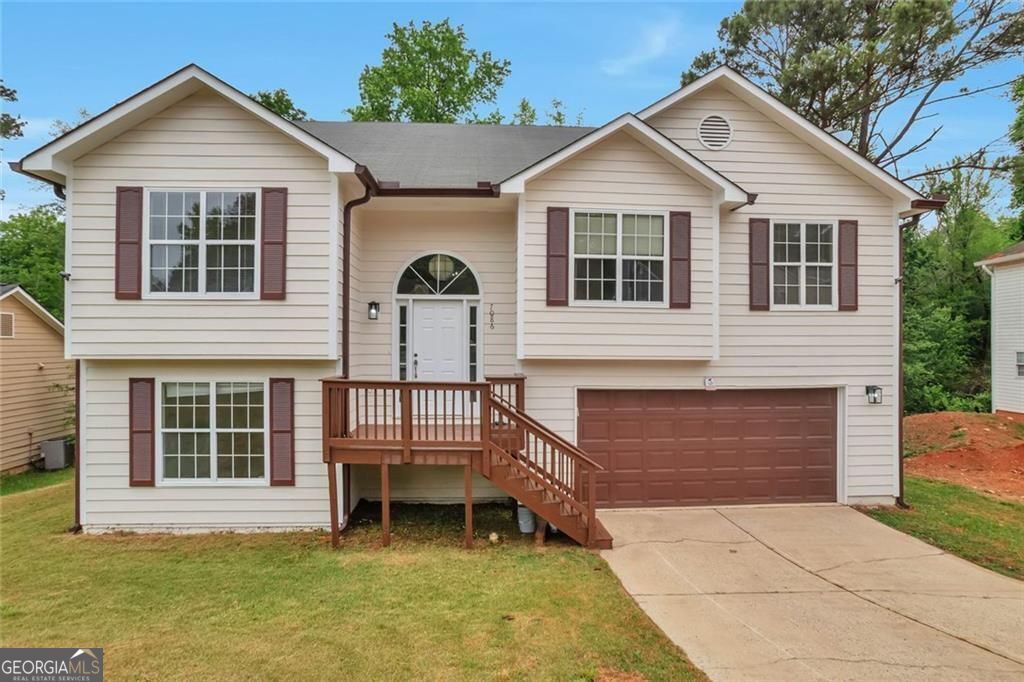 7086 Sir Galahad Way Property Photo 1