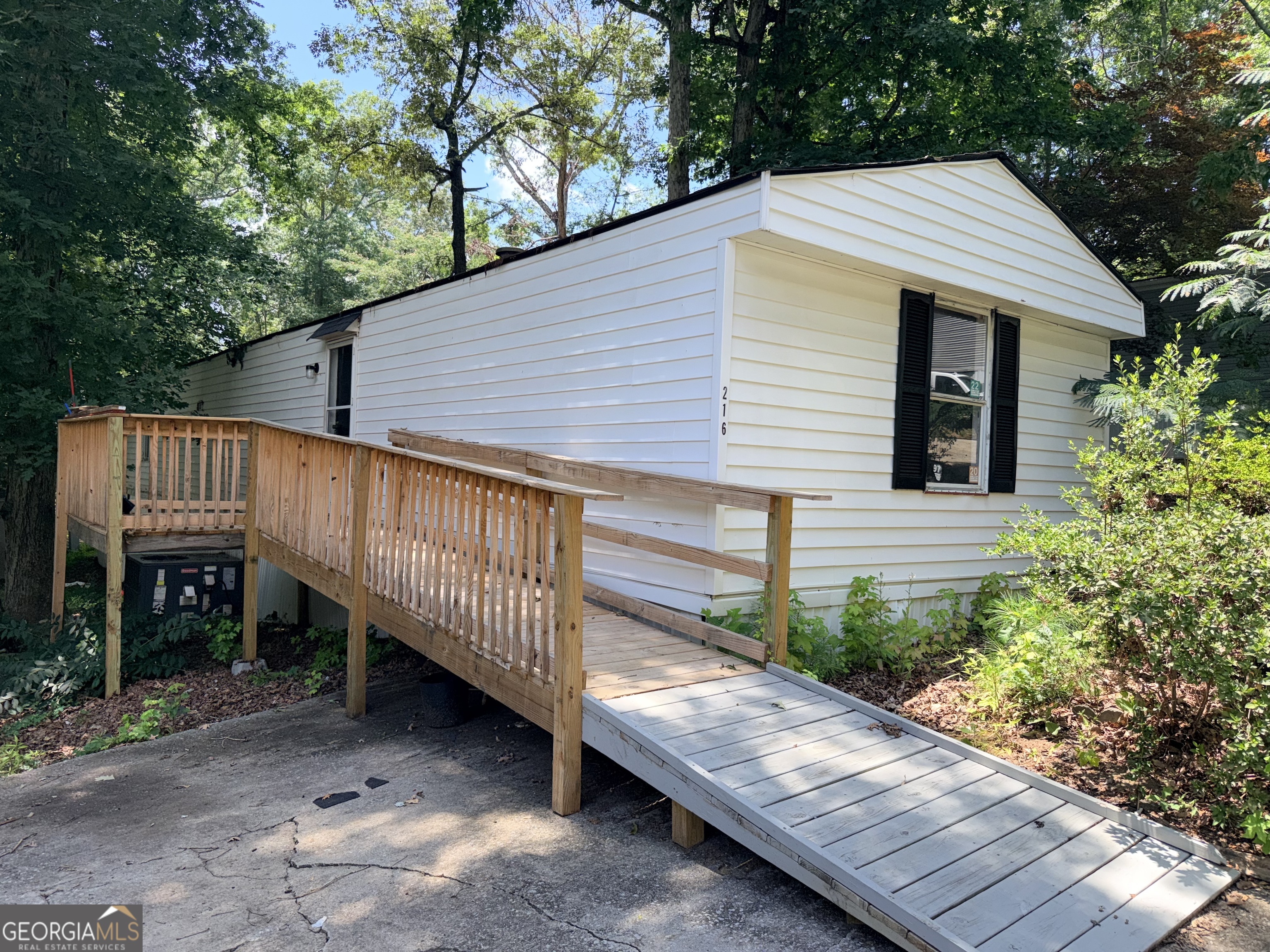 2390 Fairburn Road Lot 216 Property Photo 1