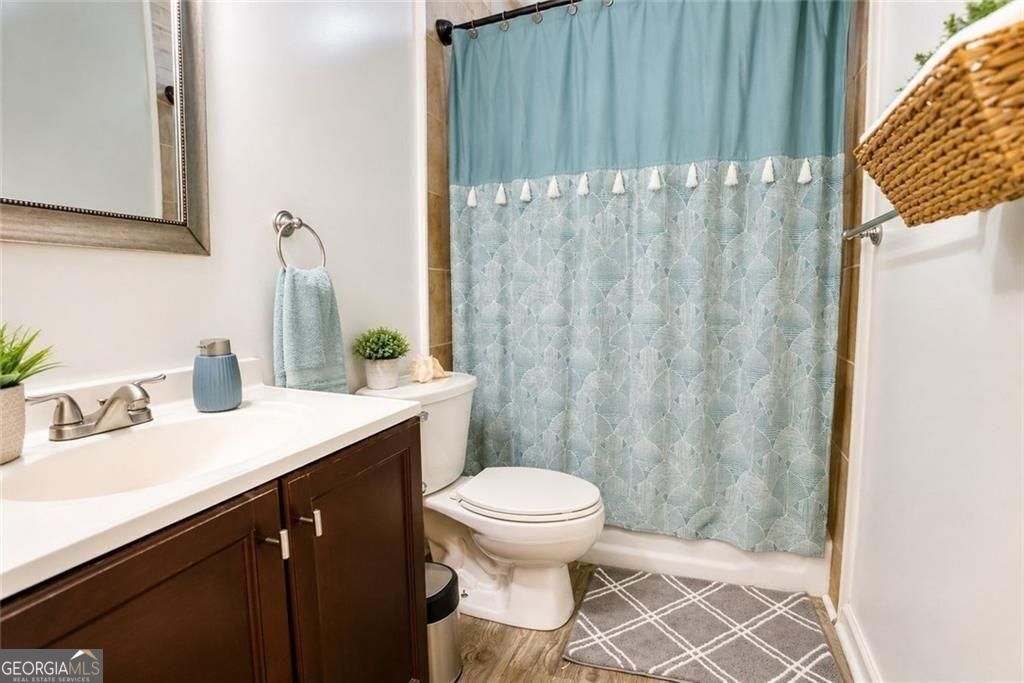 5656 Handley Boulevard Property Photo 6