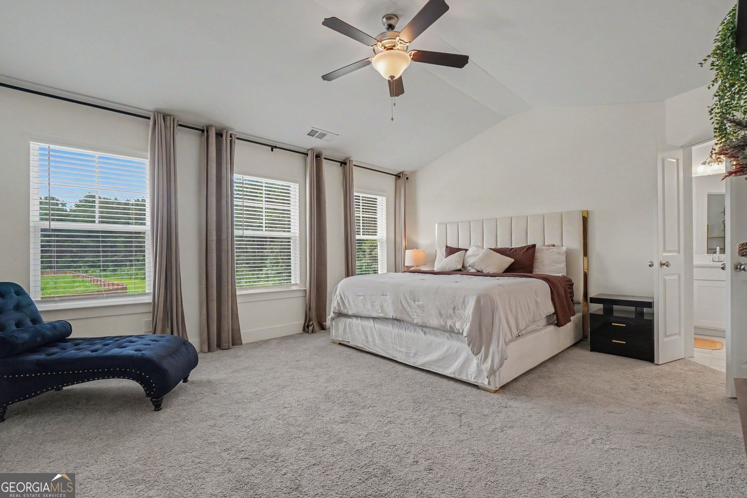 7740 Baron Road Property Photo 12