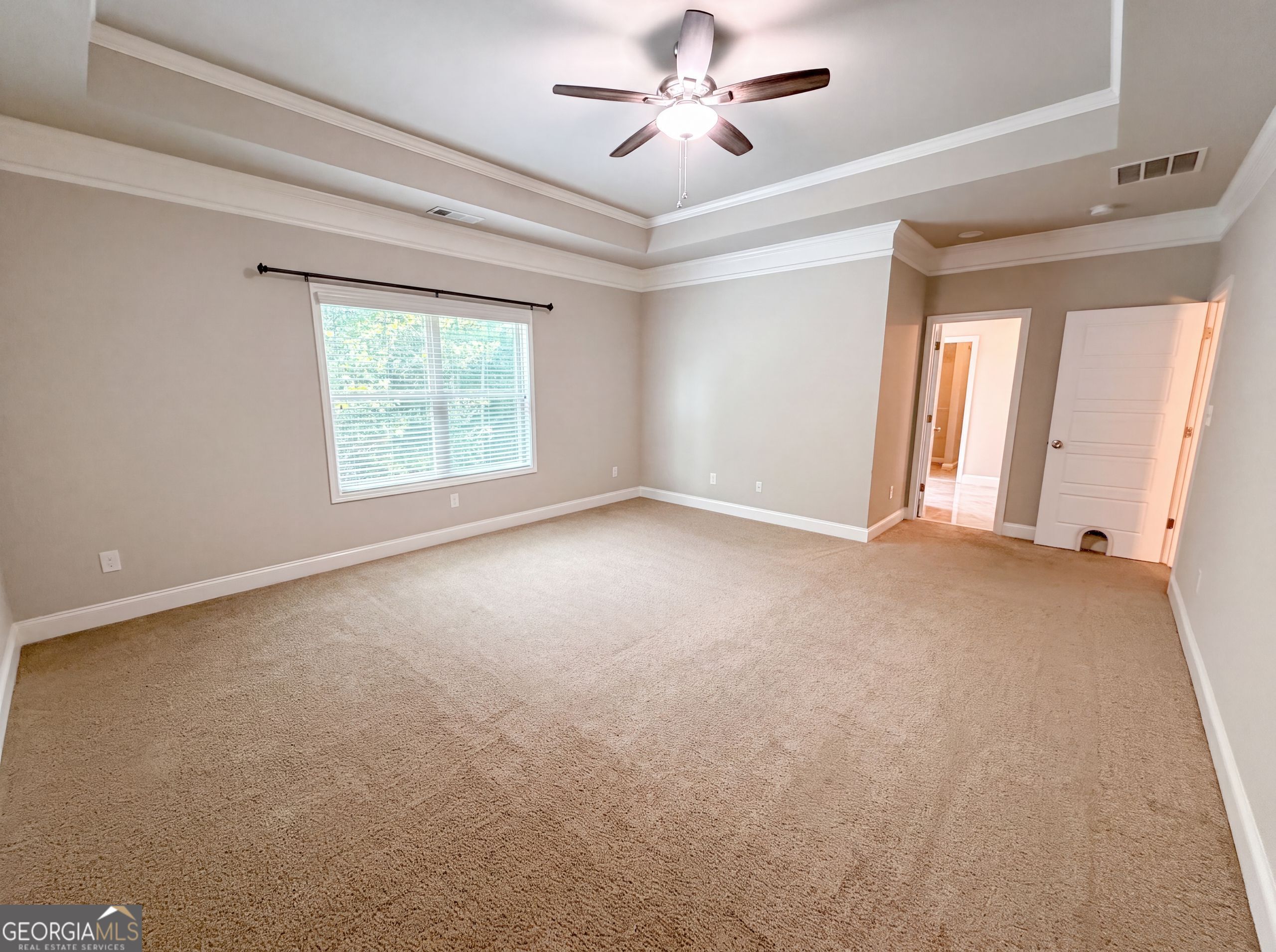 5317 Winmire Lane Property Photo 8