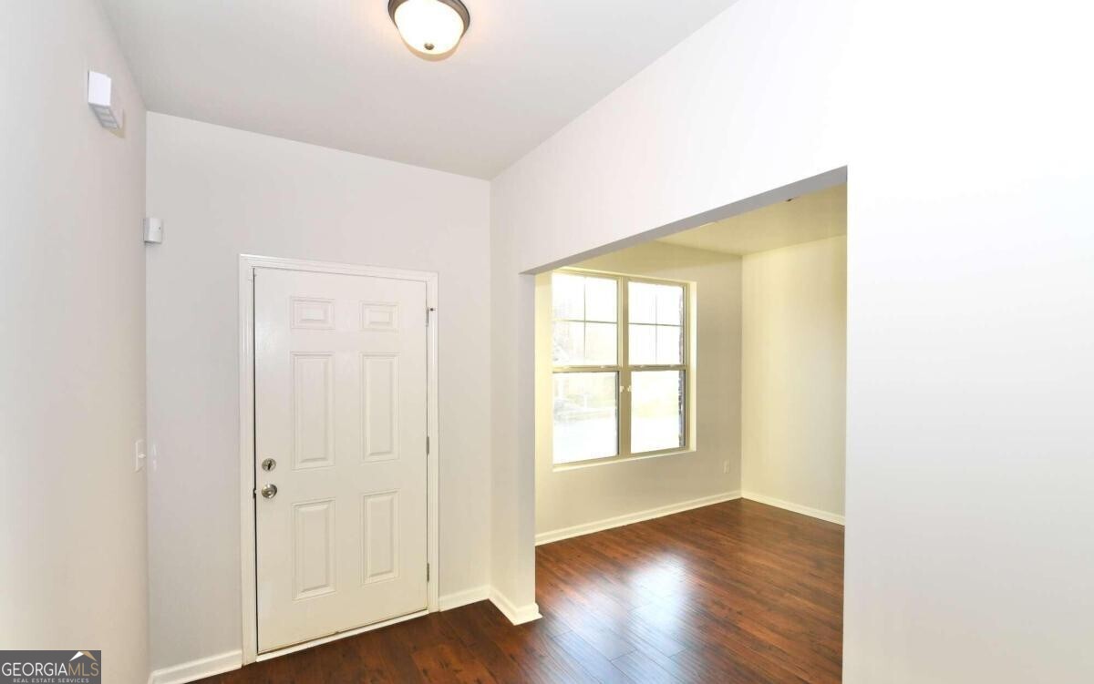 533 Tulip Lane Property Photo 3