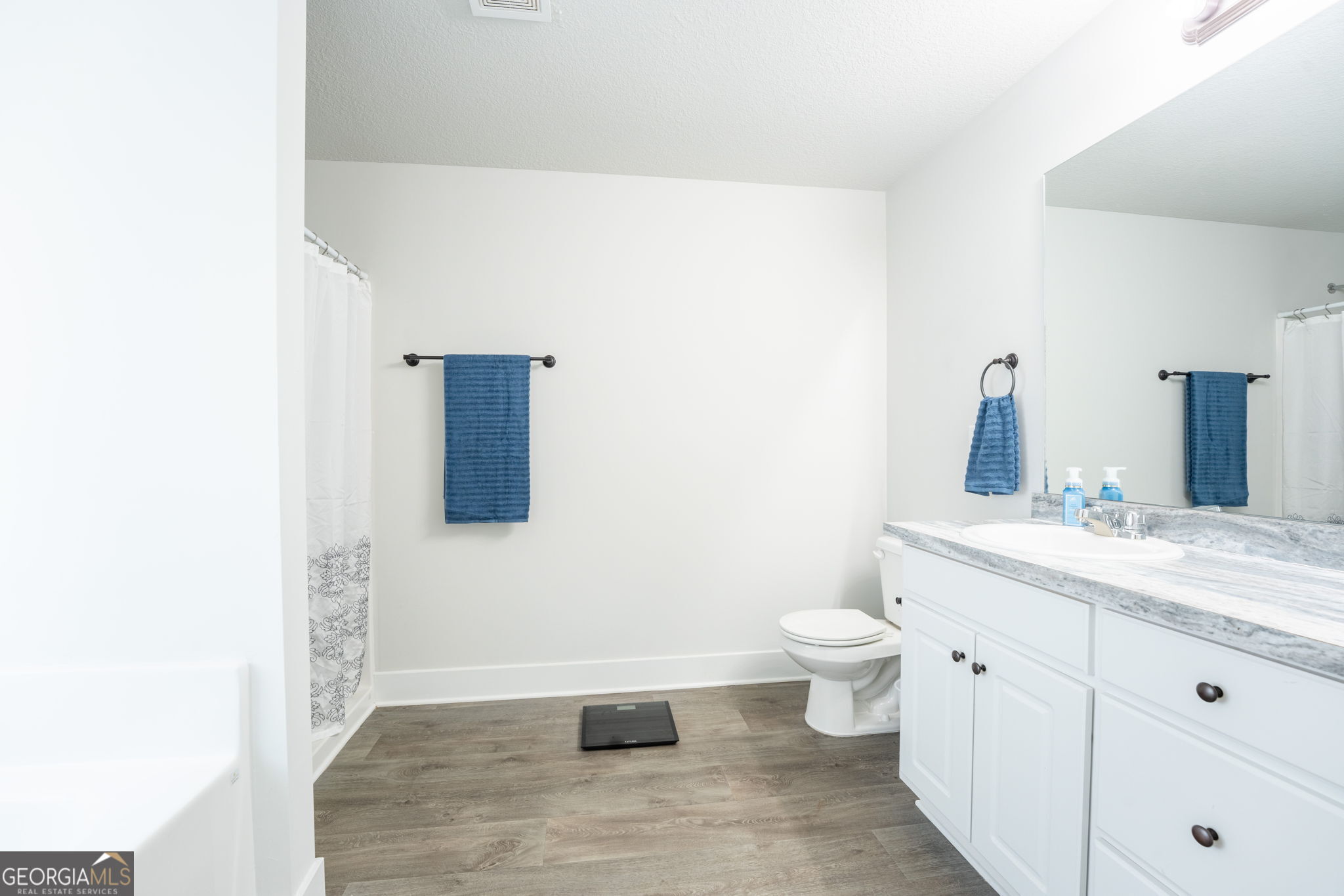648 Walnut Drive Property Photo 18