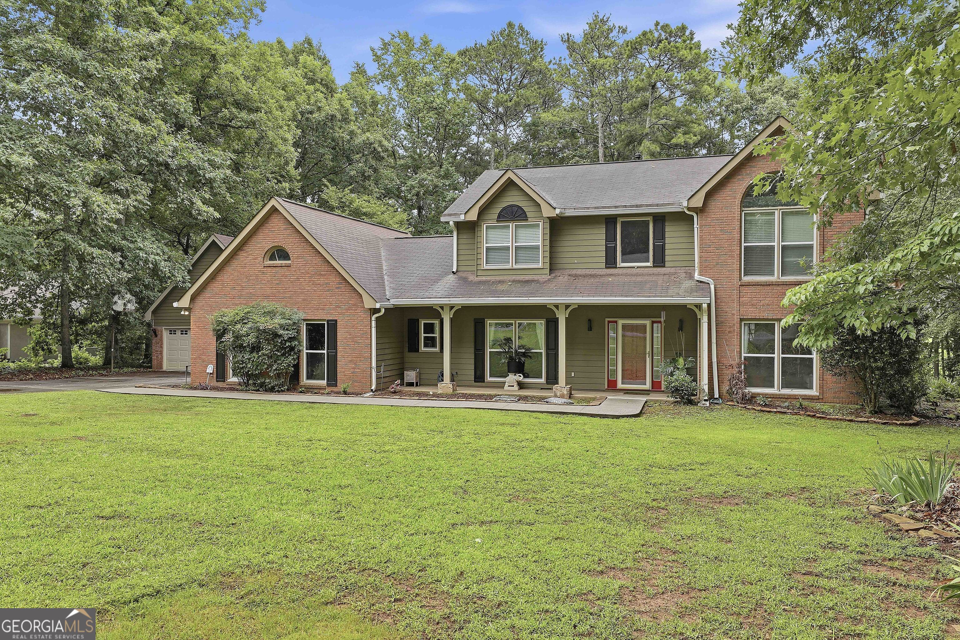 105 Crimson Ridge Property Photo 4