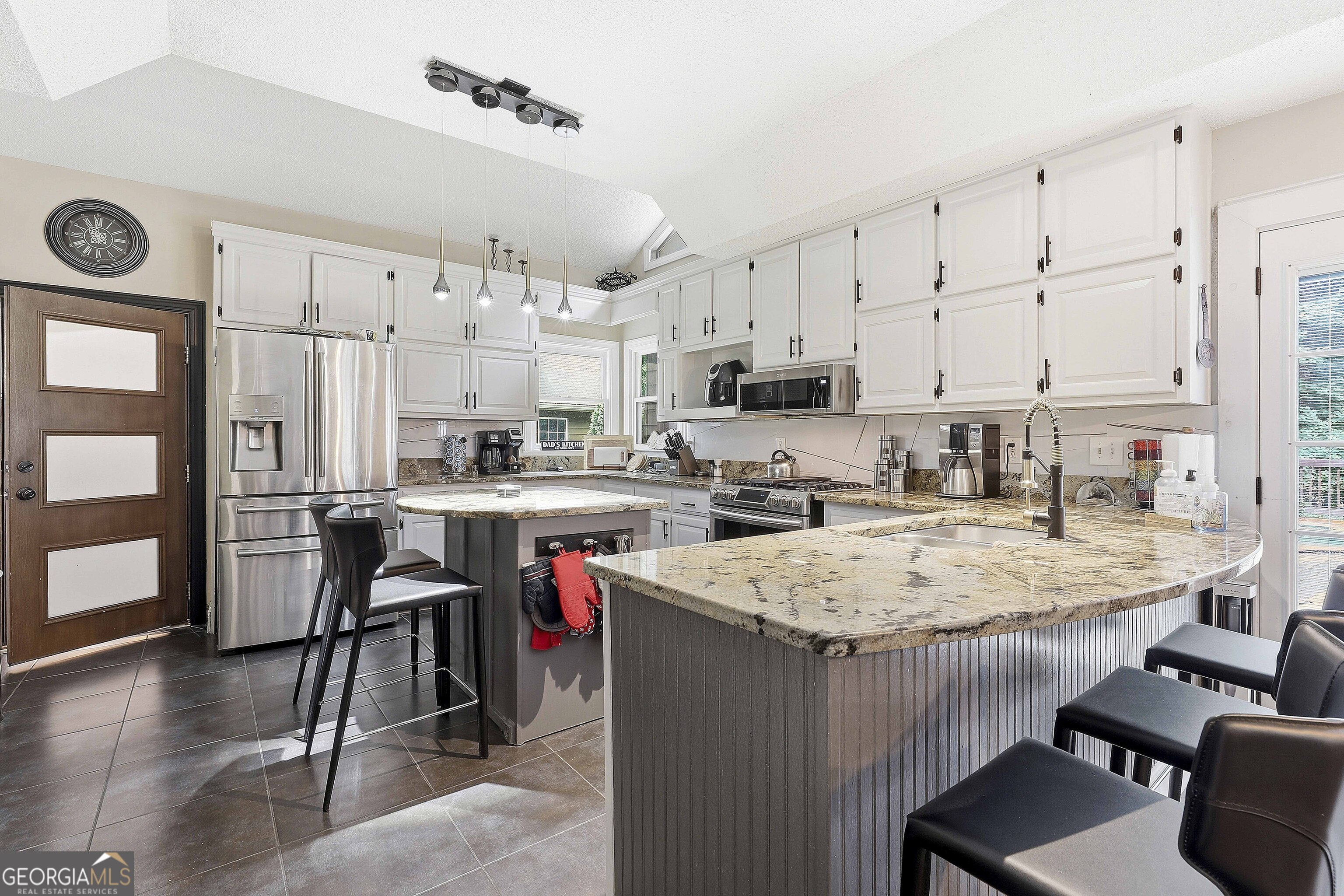 105 Crimson Ridge Property Photo 18