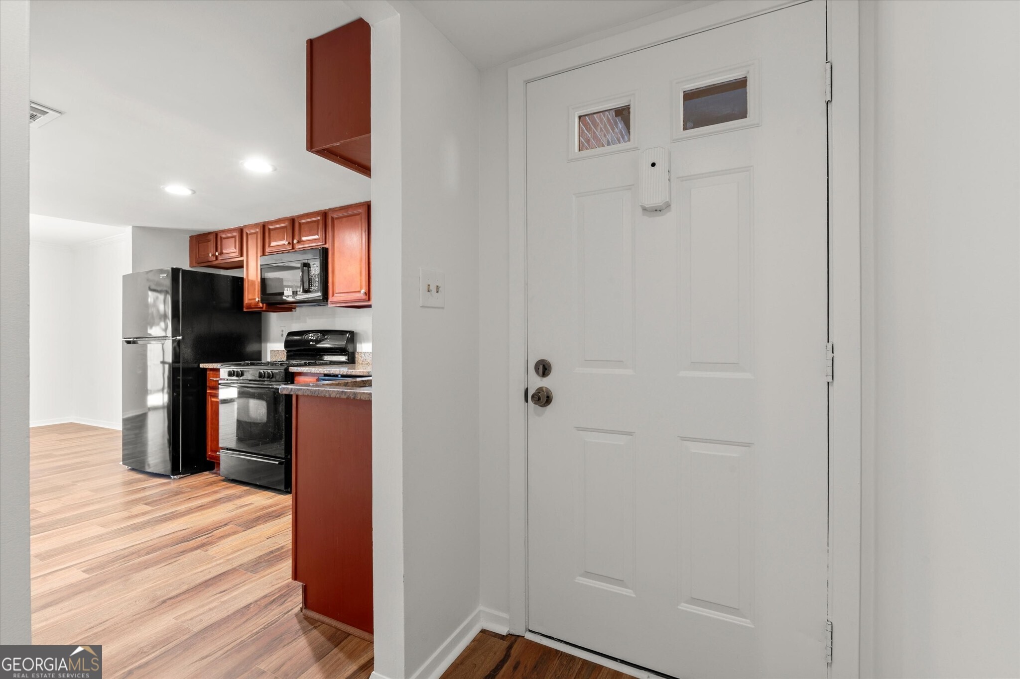 2192 Palmyra Drive Se Property Photo 4
