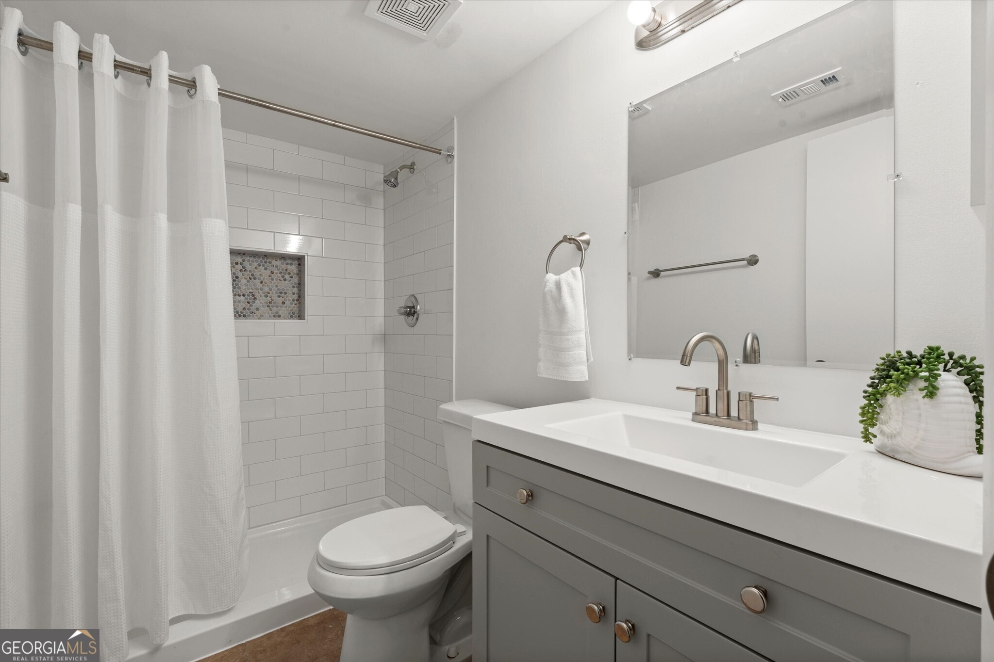 2192 Palmyra Drive Se Property Photo 21