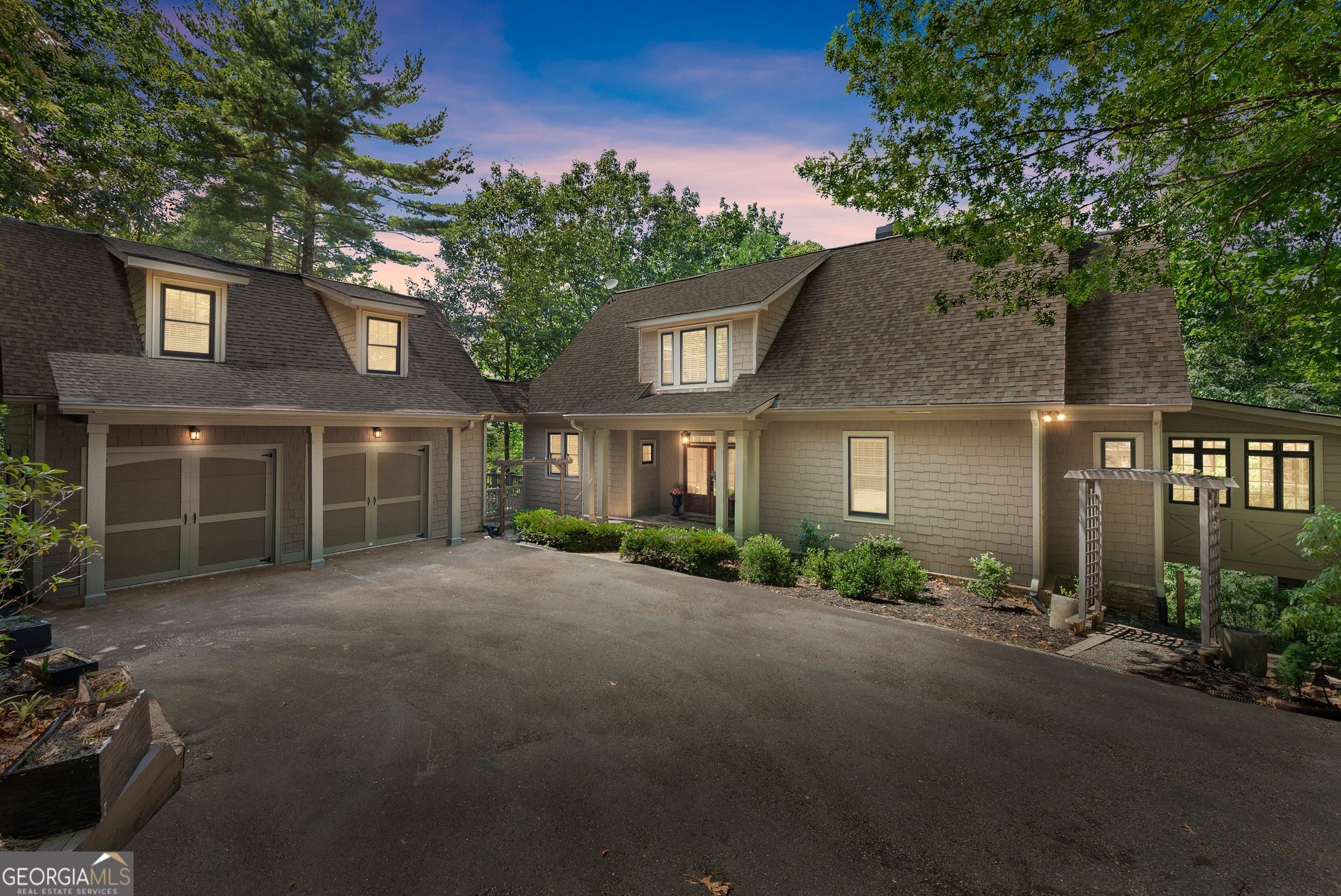 44 Sassafras Ridge Property Photo 1