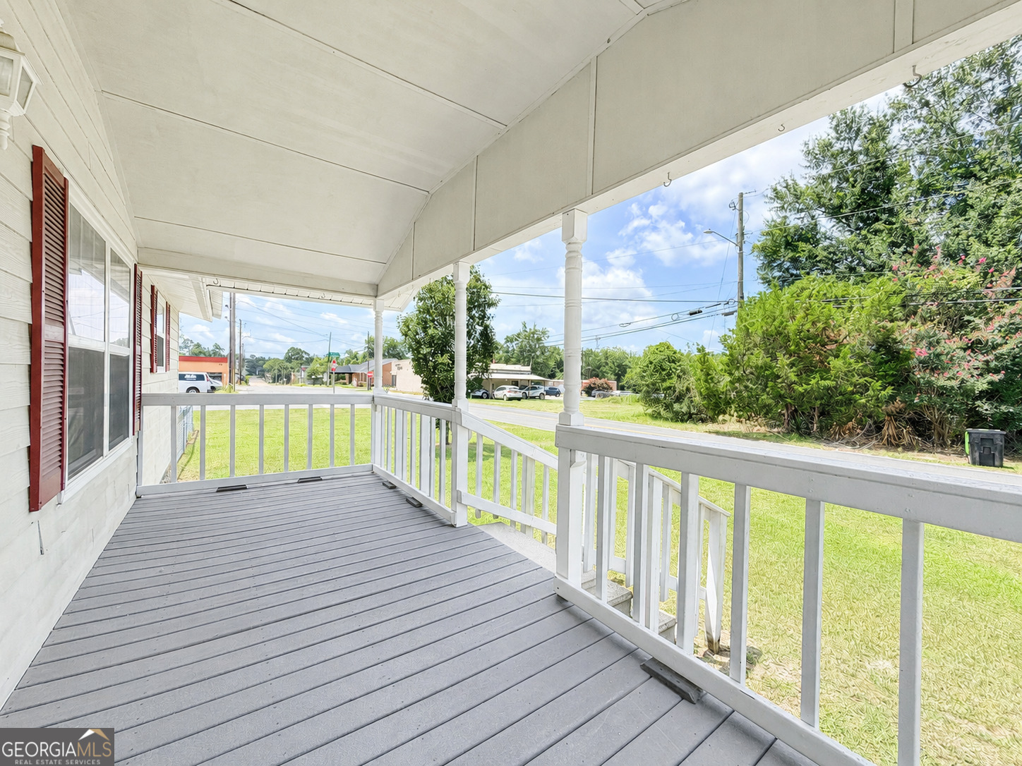 207 Depot Street N Property Photo 6