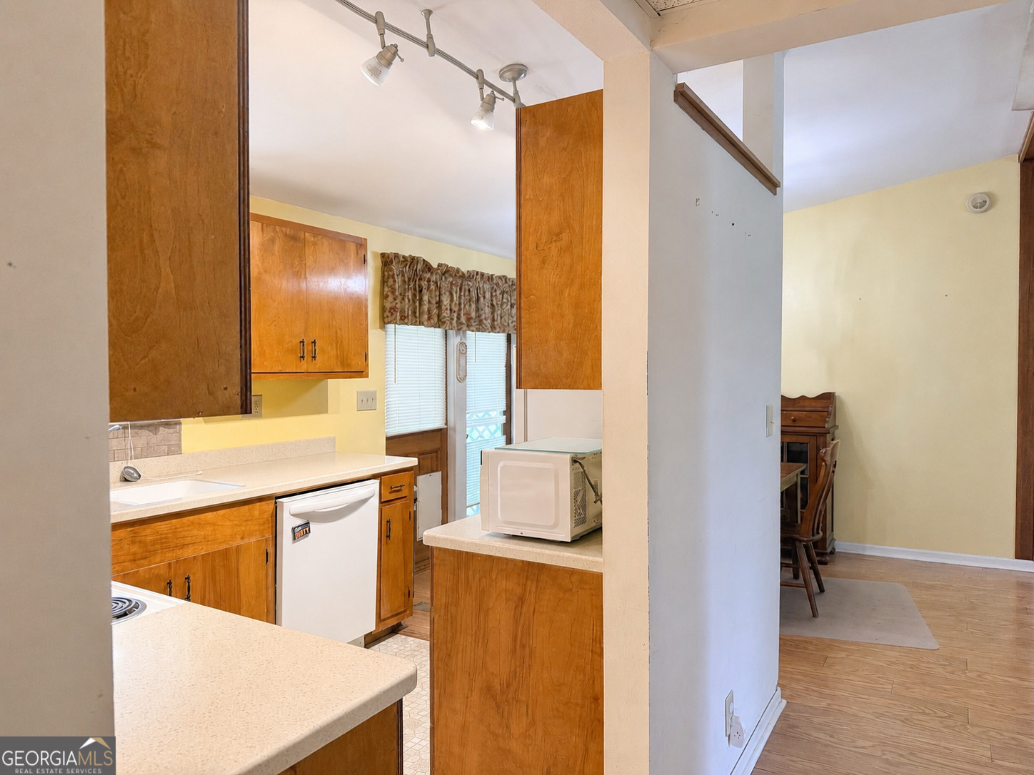 207 Depot Street N Property Photo 13