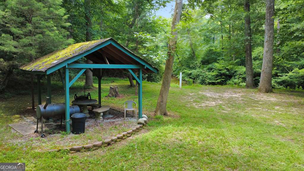 4941 N Helton Road Property Photo 5