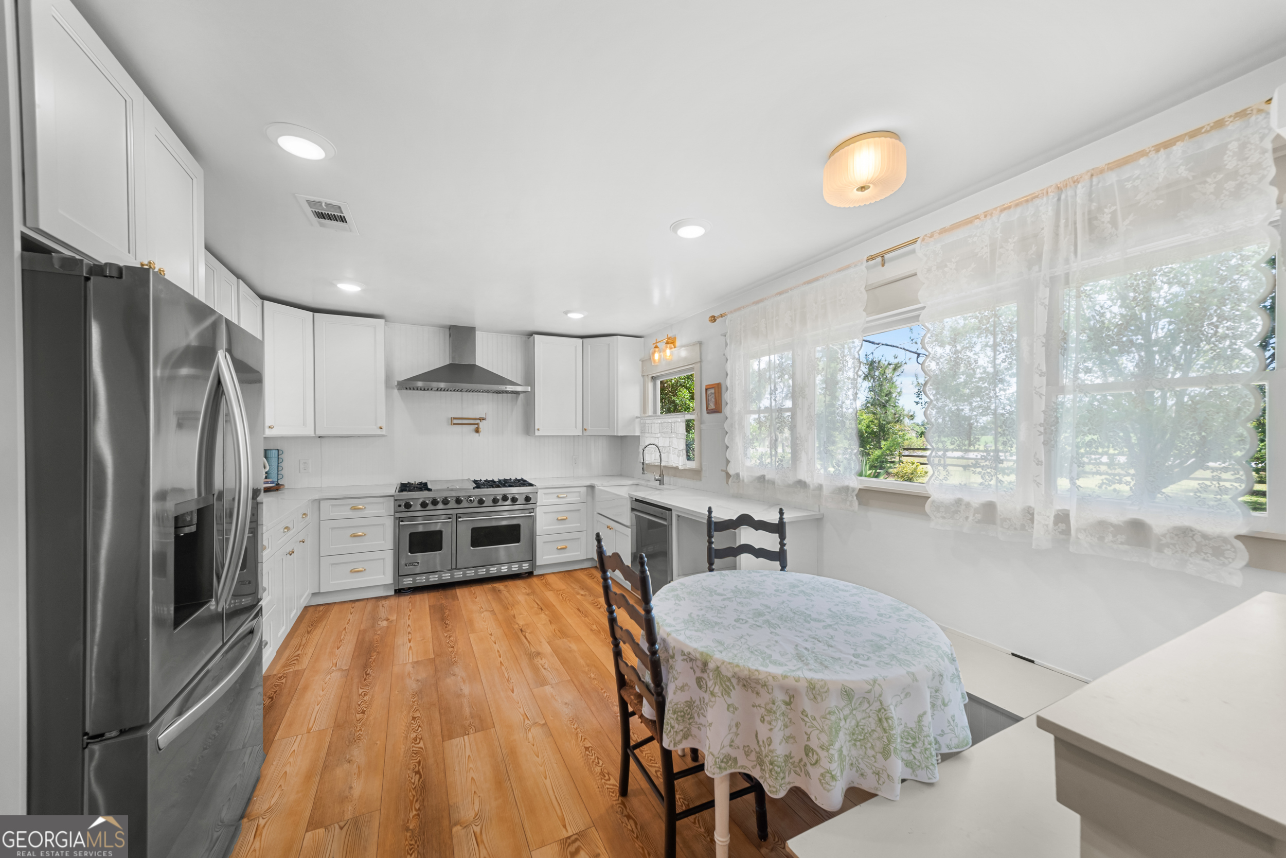 3313 Scarboro Highway Property Photo 10
