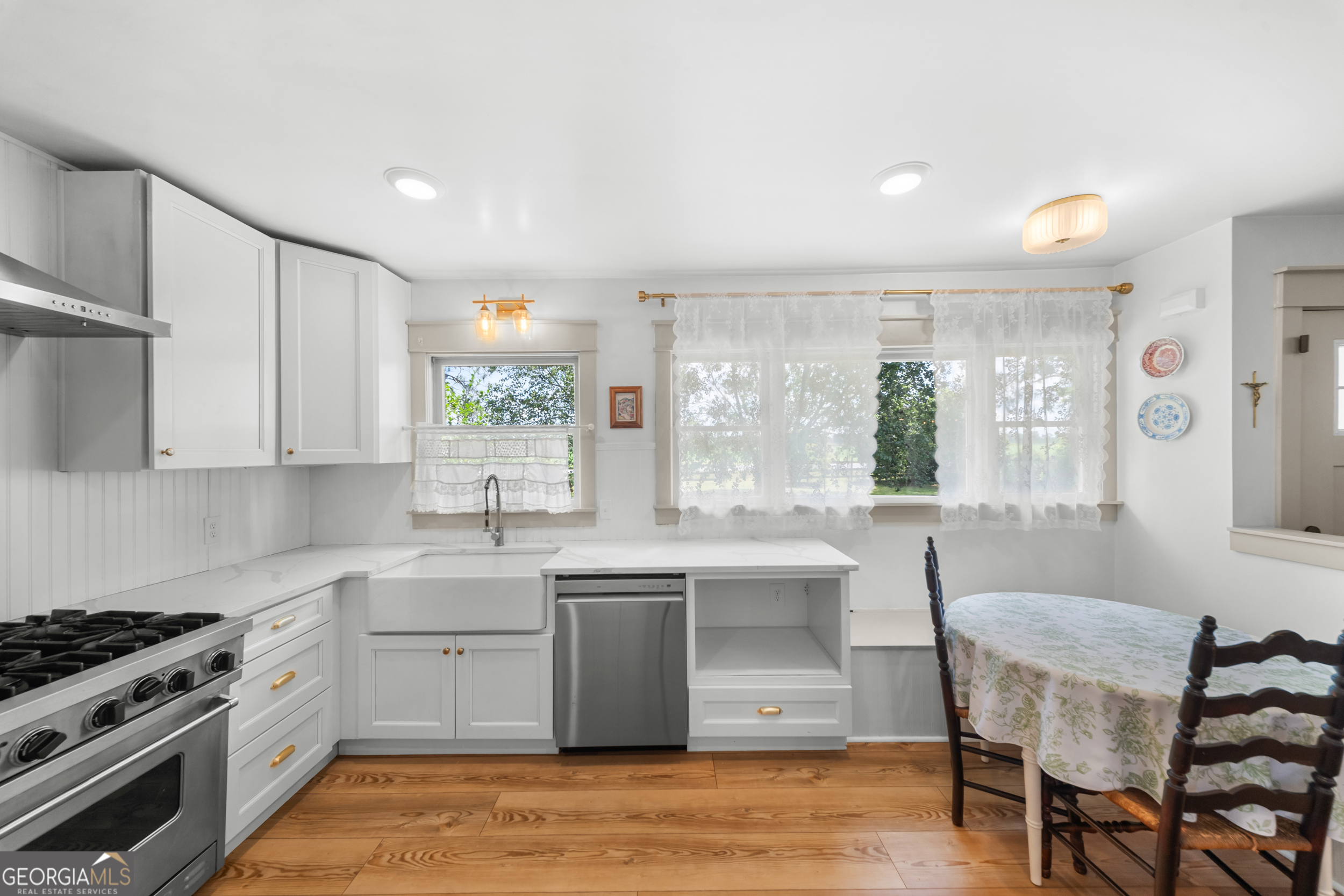 3313 Scarboro Highway Property Photo 12