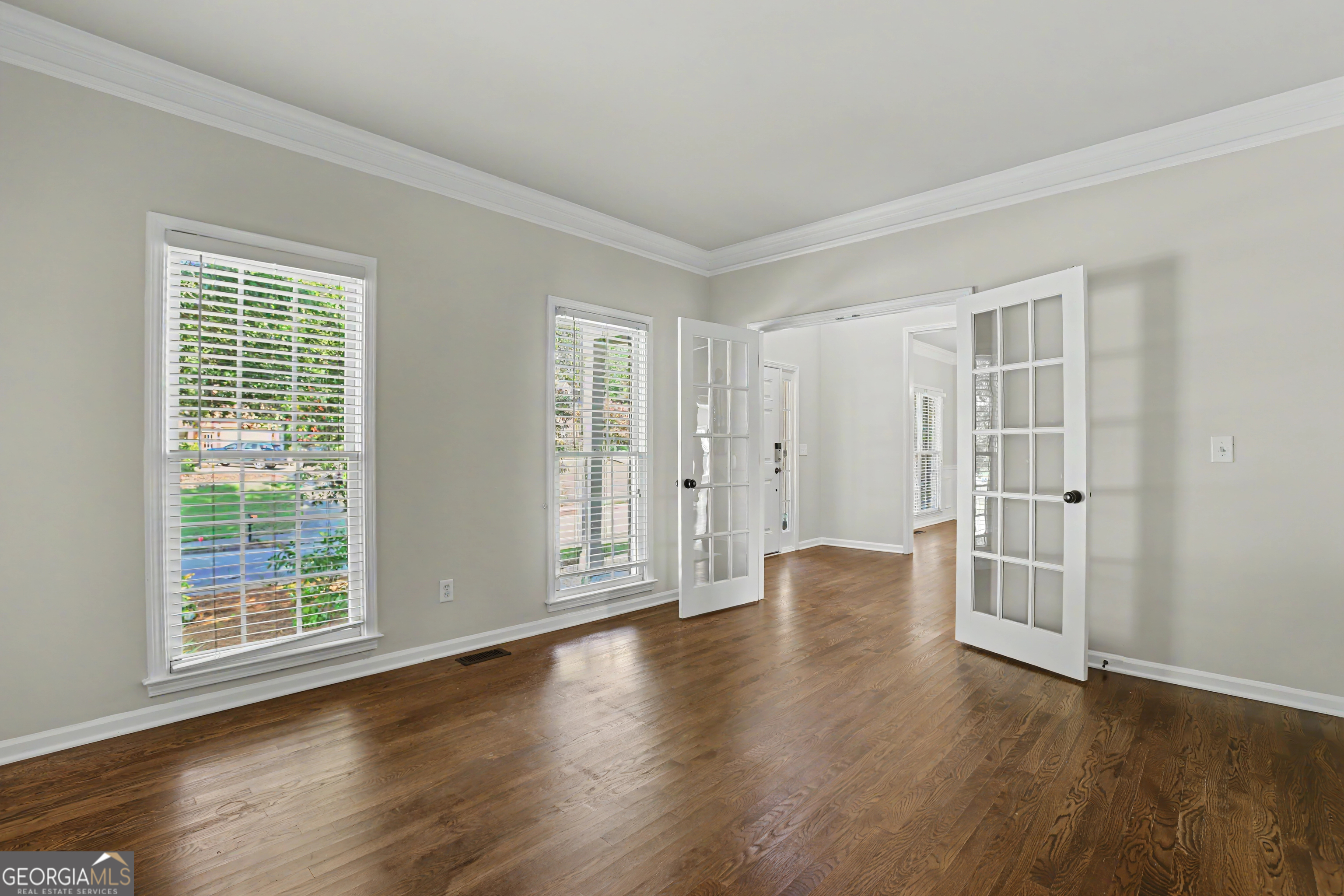1738 Mulberry Lake Drive Property Photo 9