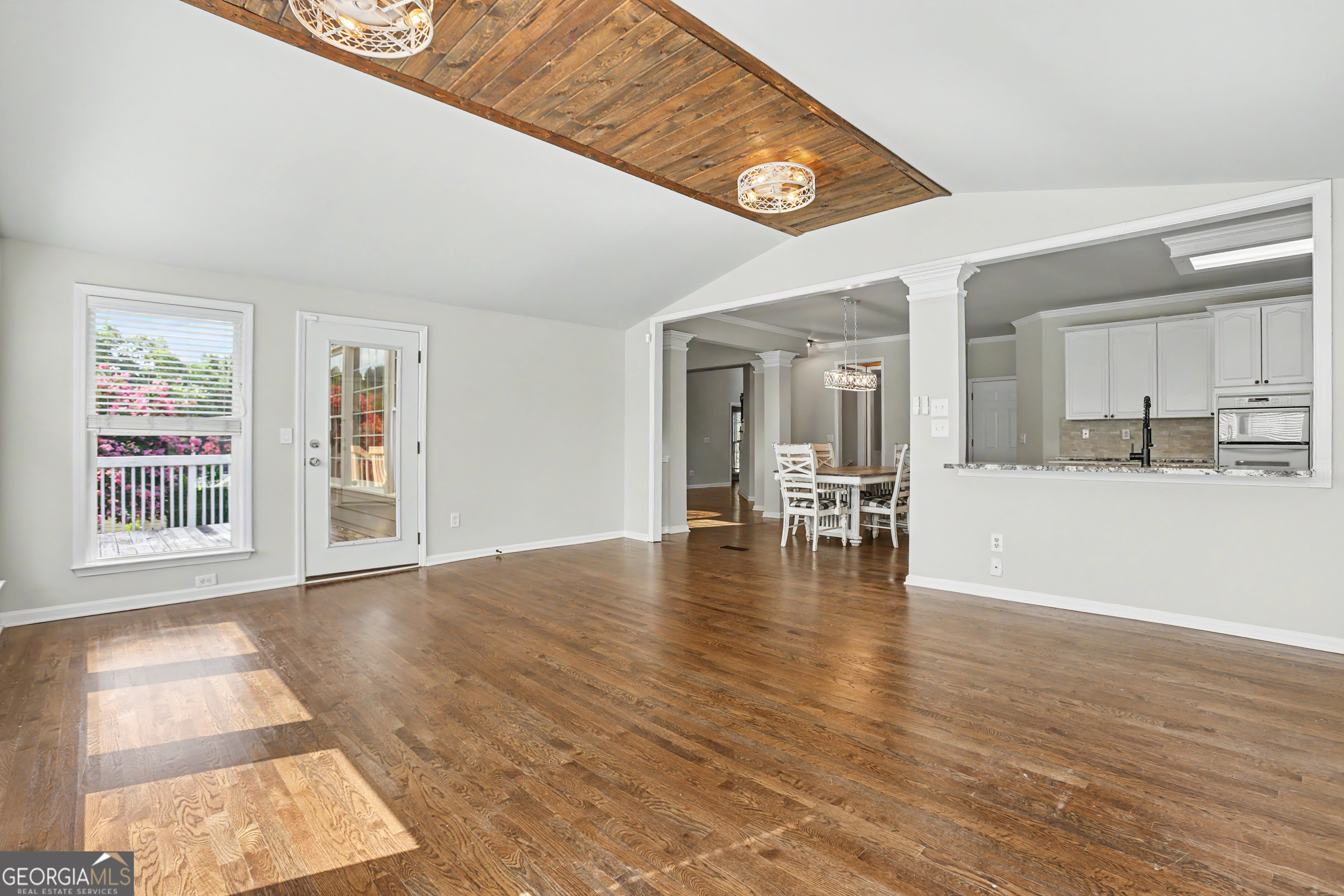1738 Mulberry Lake Drive Property Photo 21