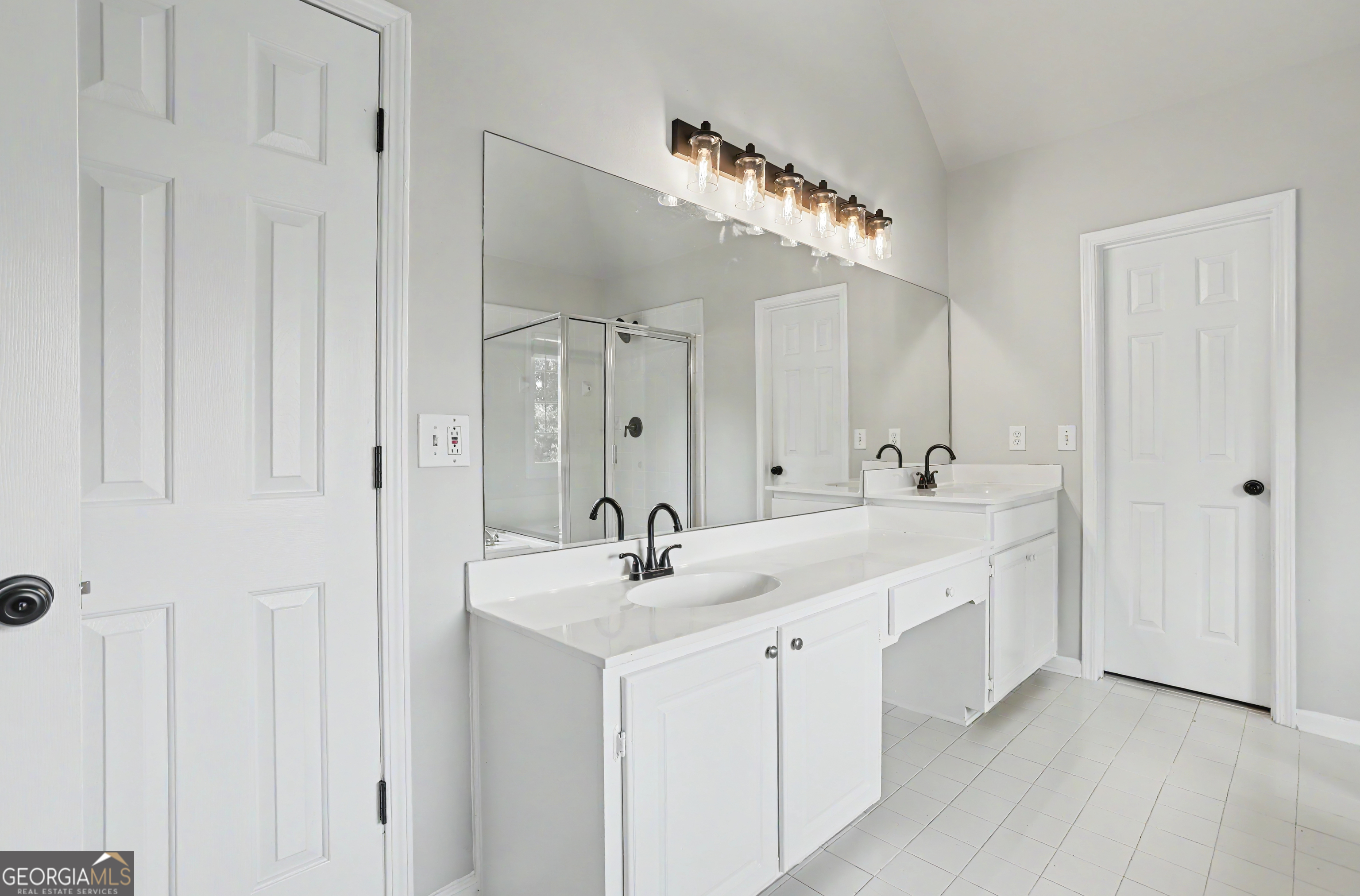 1738 Mulberry Lake Drive Property Photo 30