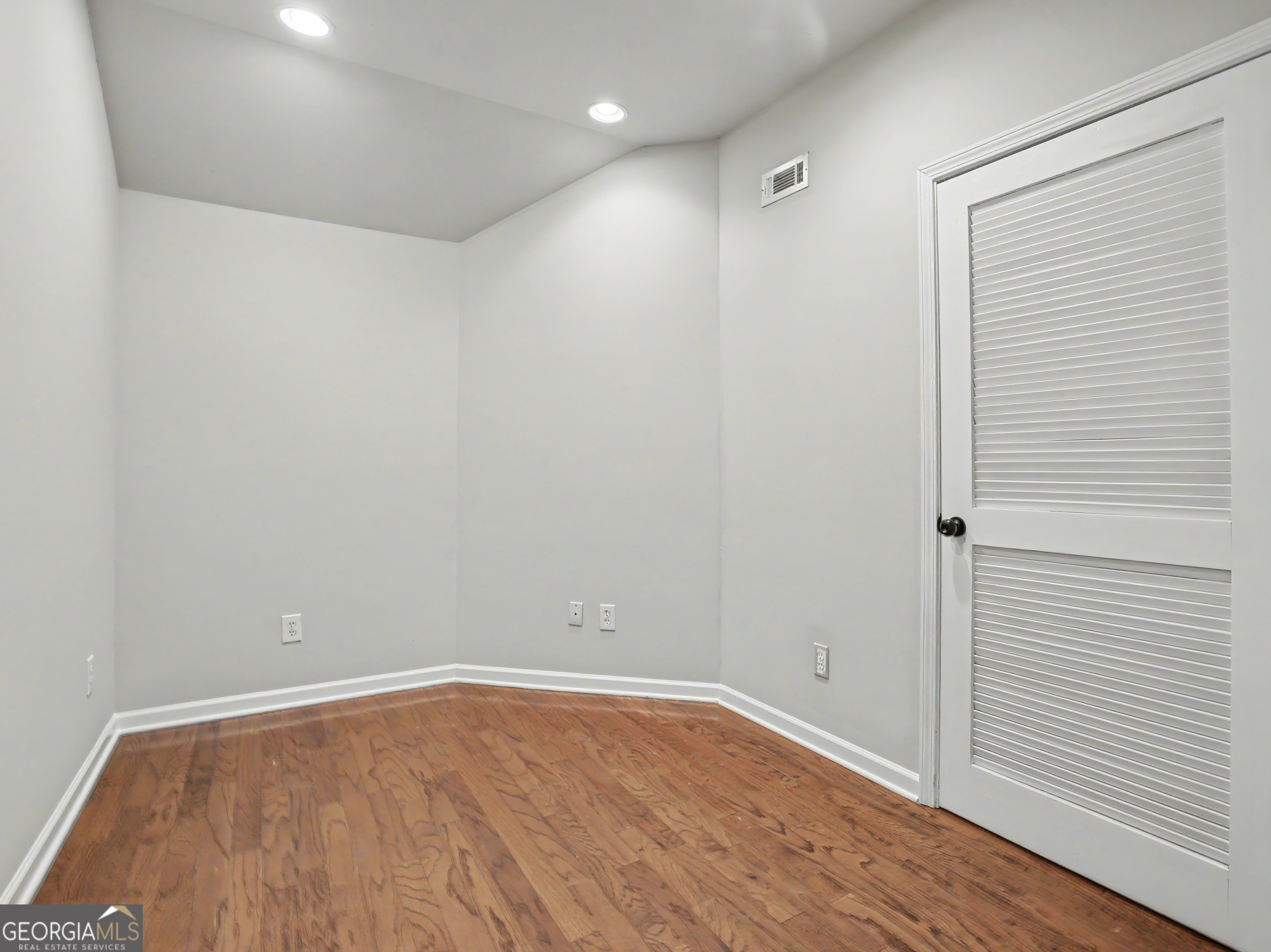 1738 Mulberry Lake Drive Property Photo 49