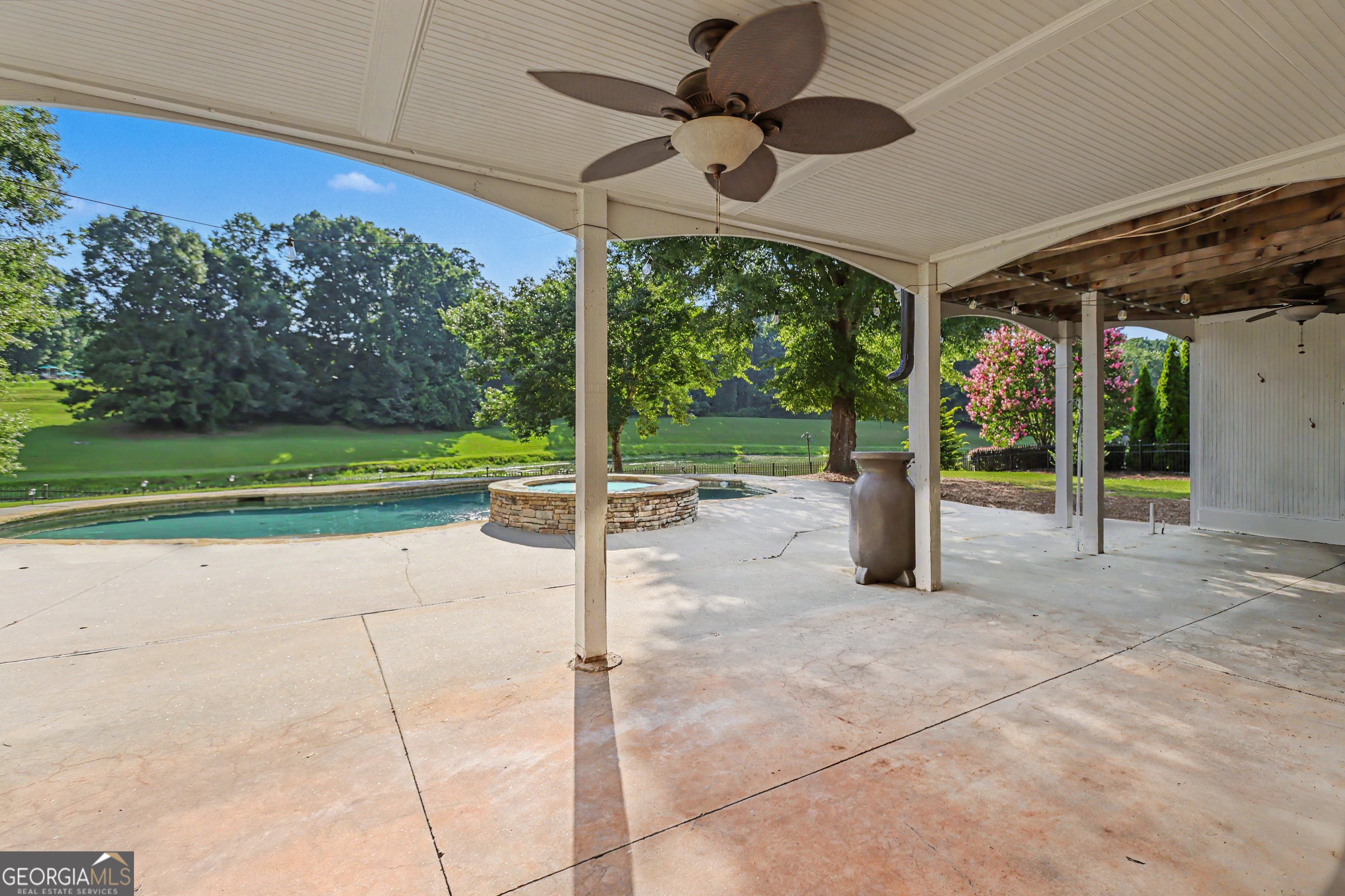 1738 Mulberry Lake Drive Property Photo 54