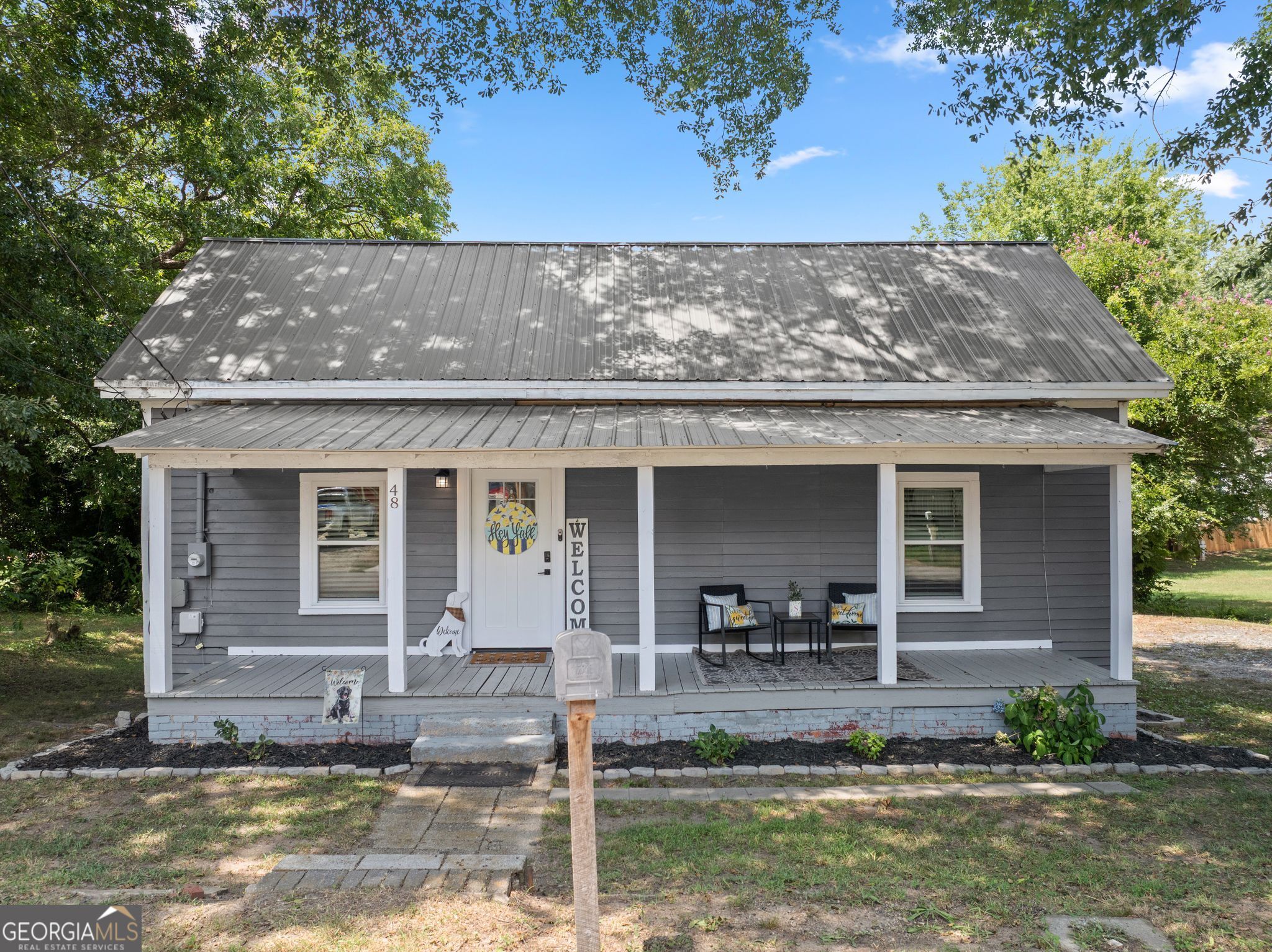 48 Chestnut Street Property Photo 2