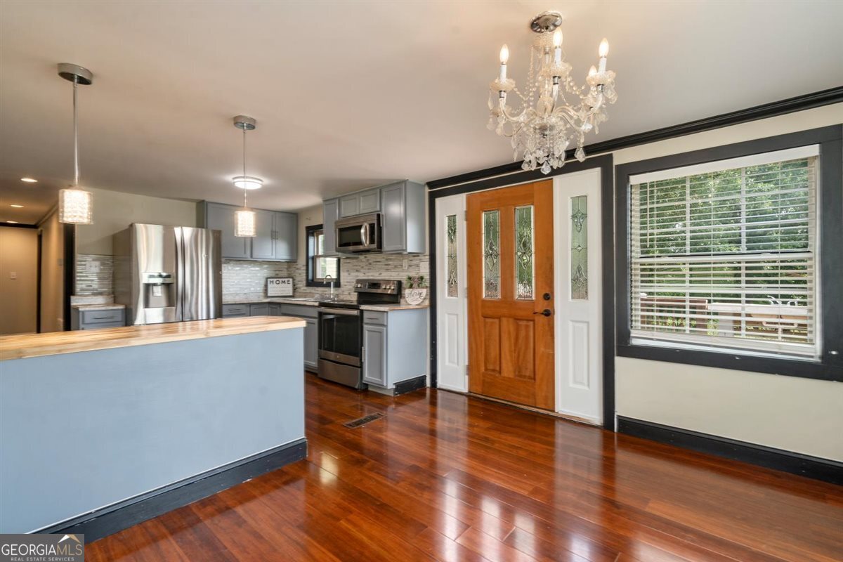 46 Whitsel Hollow Property Photo 5