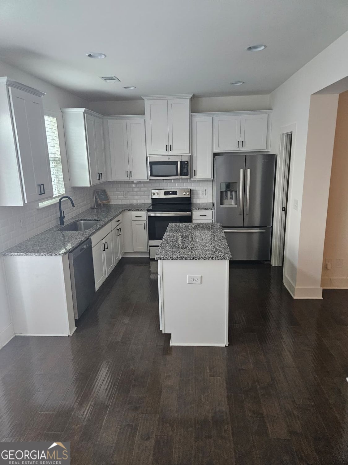 56 Auburn Hill Drive Property Photo 7