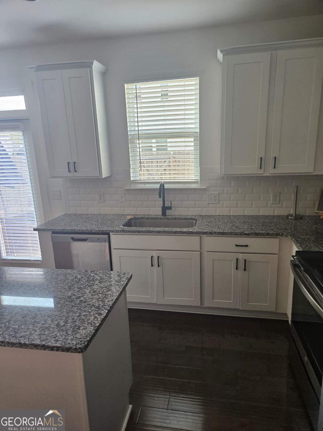 56 Auburn Hill Drive Property Photo 8