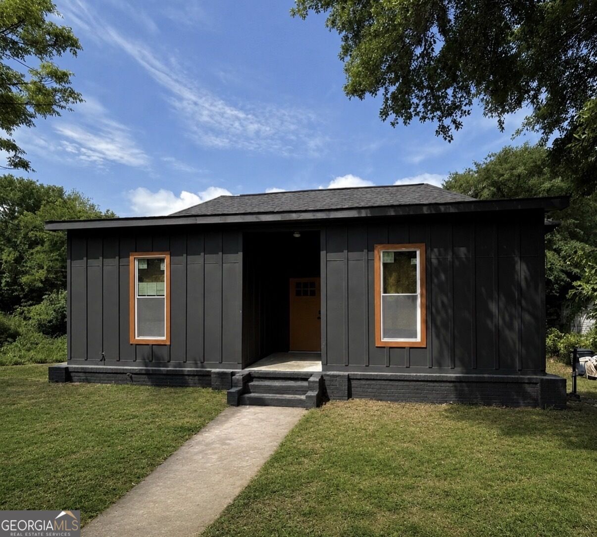 808 Center Street Property Photo 2