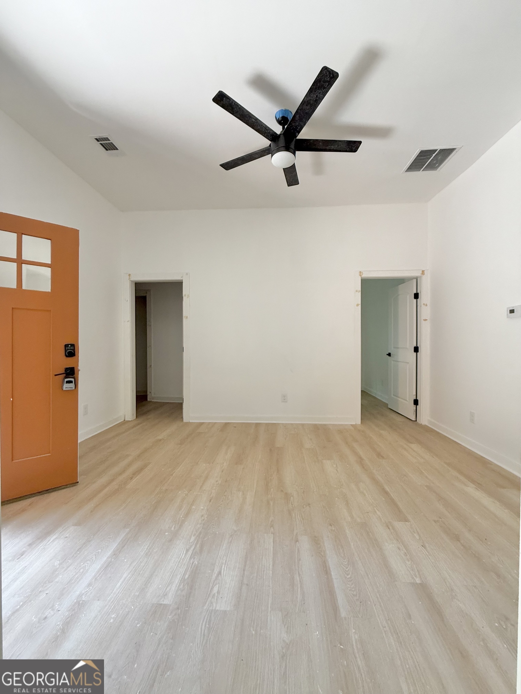 808 Center Street Property Photo 10