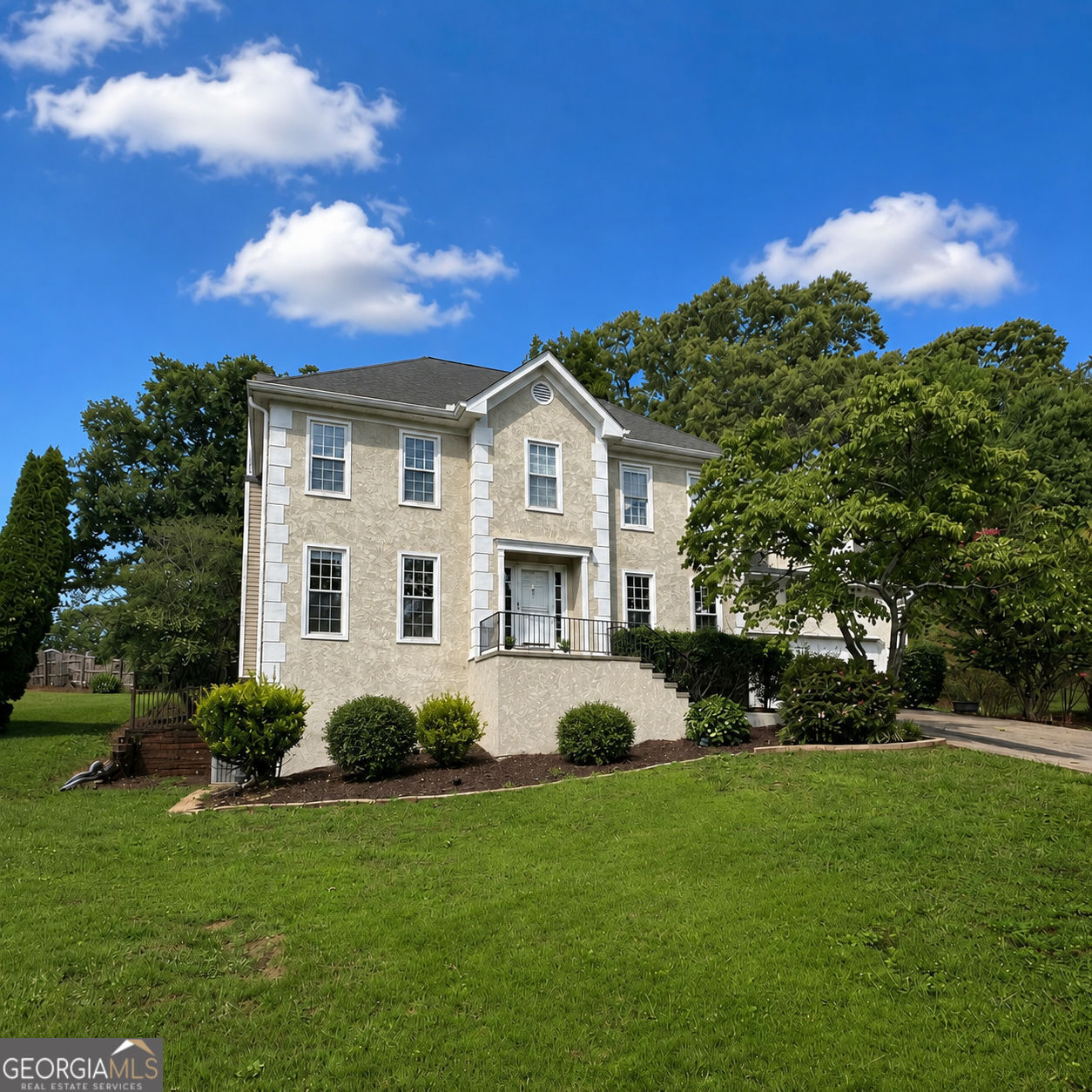 610 Adam Circle