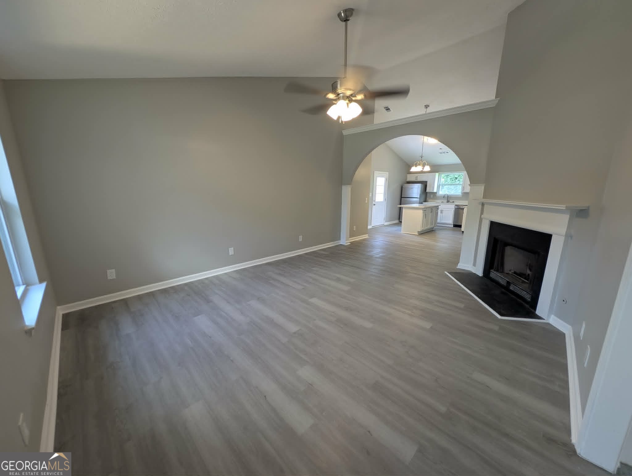 152 Crystal Brook Property Photo 3
