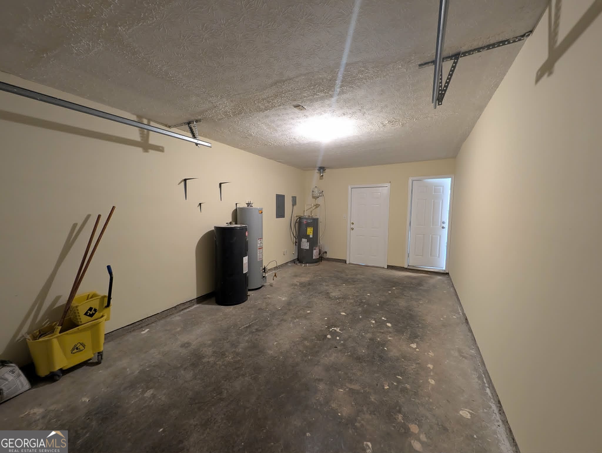152 Crystal Brook Property Photo 9