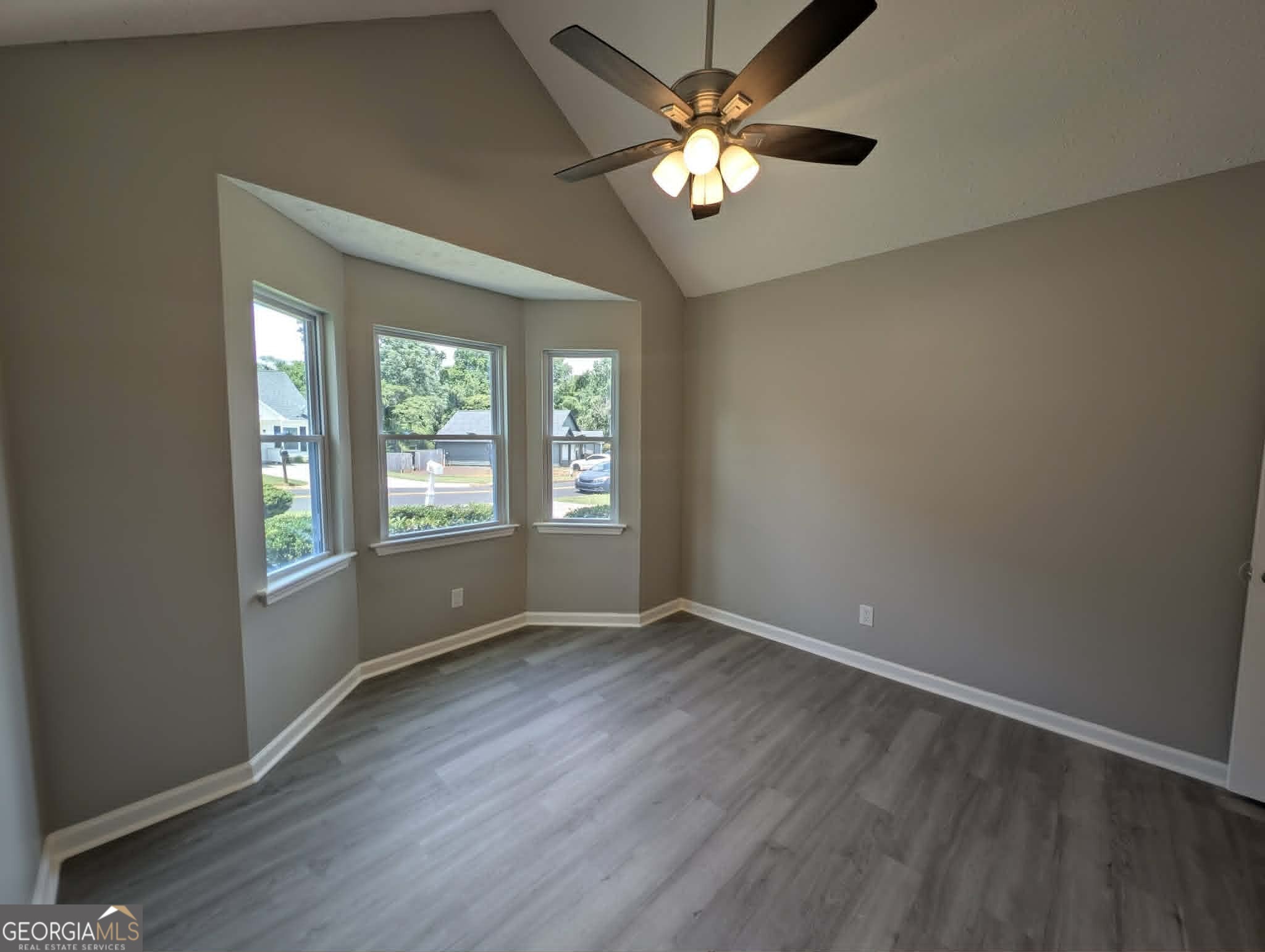 152 Crystal Brook Property Photo 27