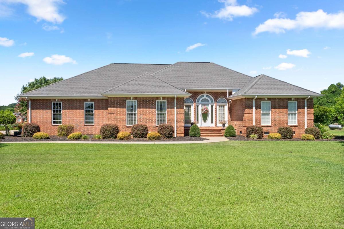 1121 Beacon Light Road
