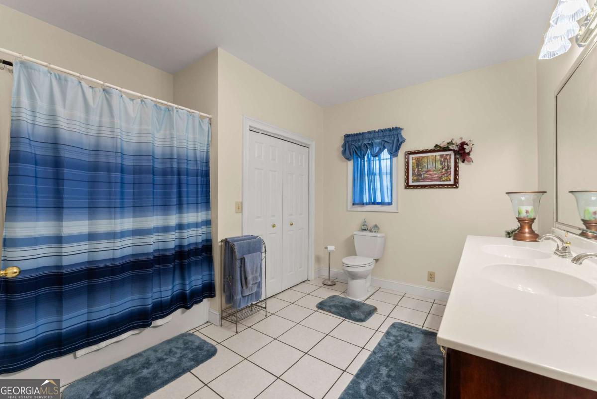 1121 Beacon Light Road Property Photo 29