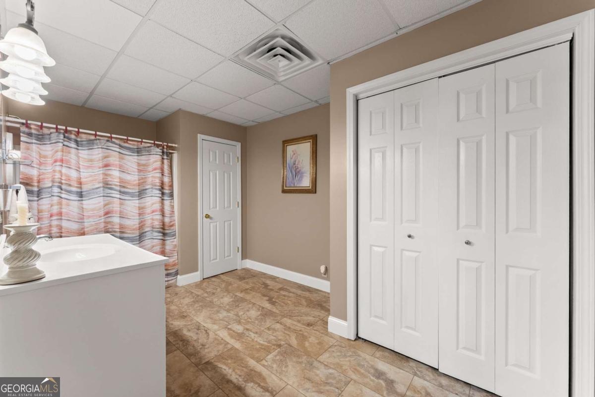 1121 Beacon Light Road Property Photo 38