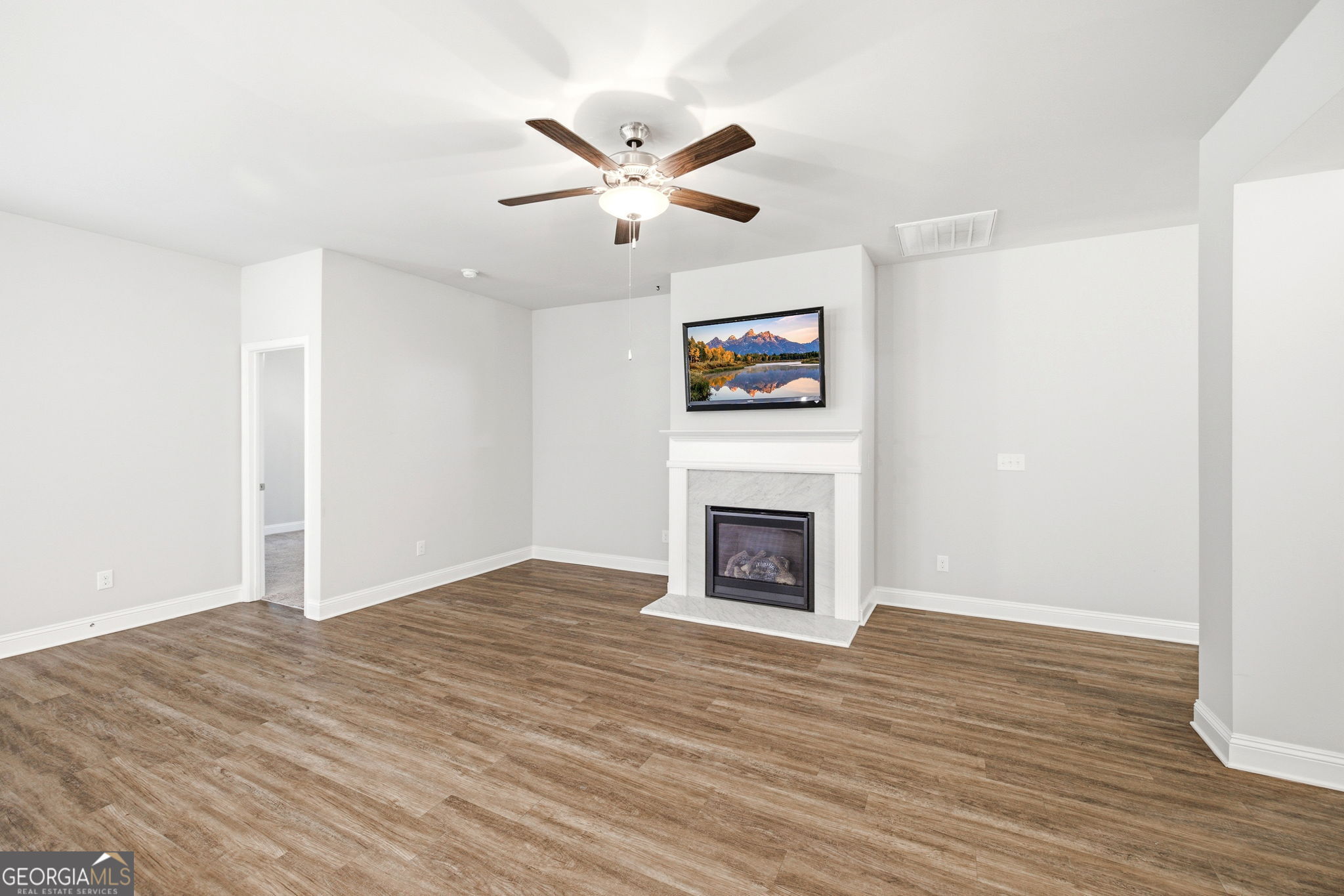 645 Skyview Drive Property Photo 8