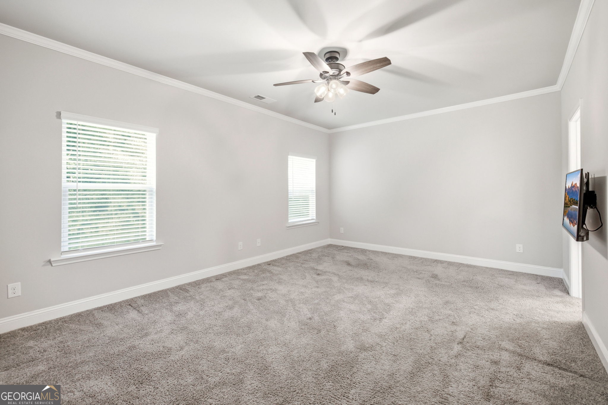 645 Skyview Drive Property Photo 16