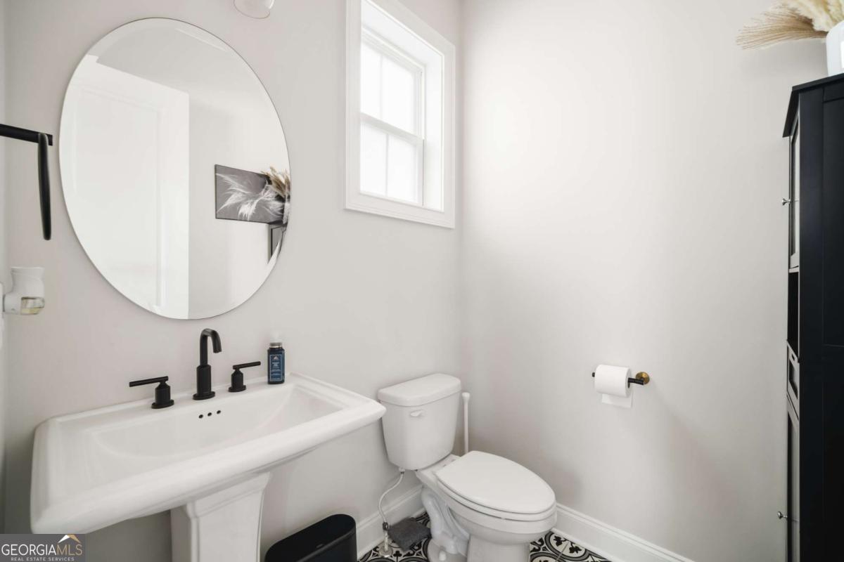 2369 Rover Court Property Photo 27