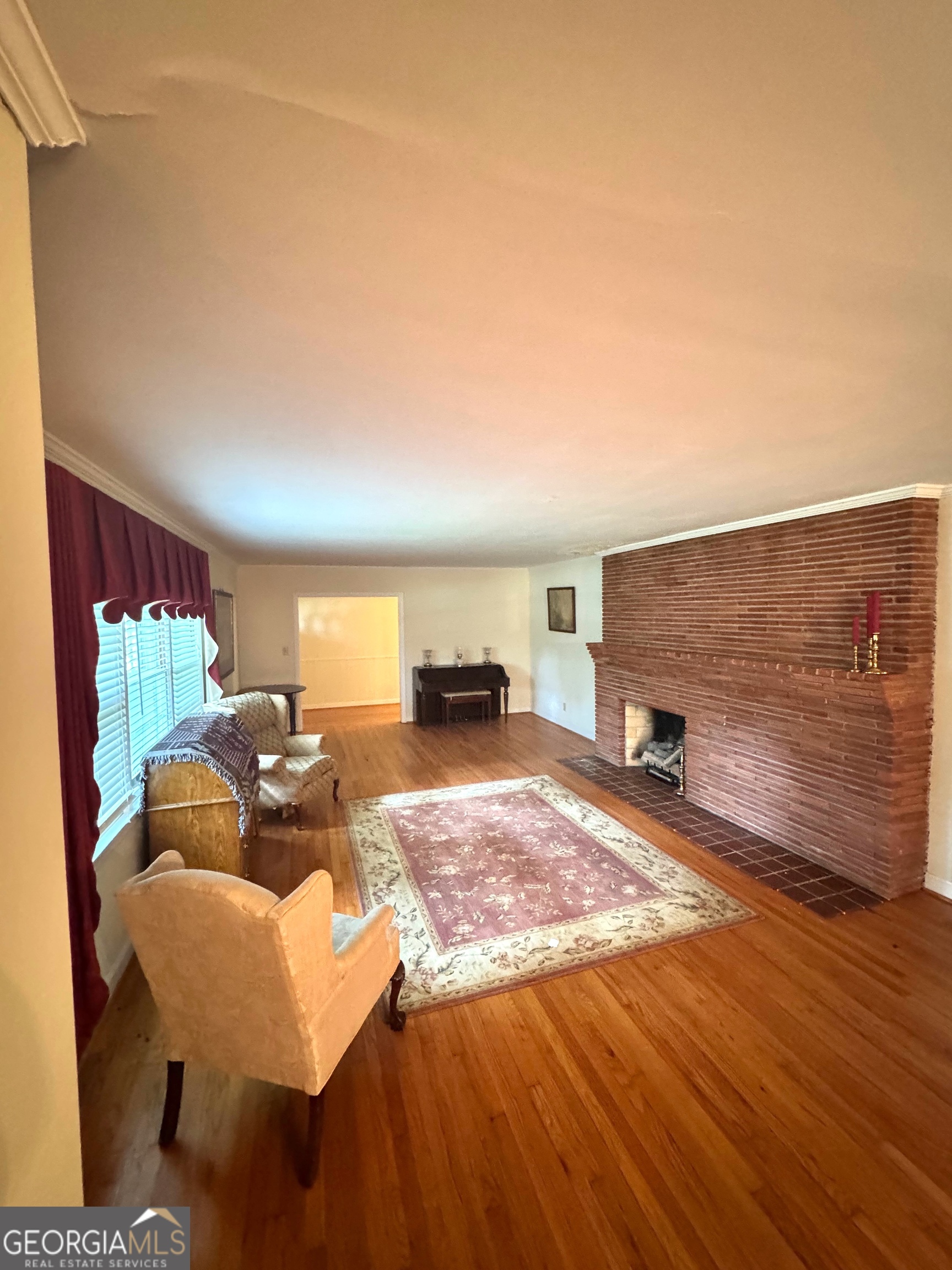 17 Deforest Avenue Property Photo 7