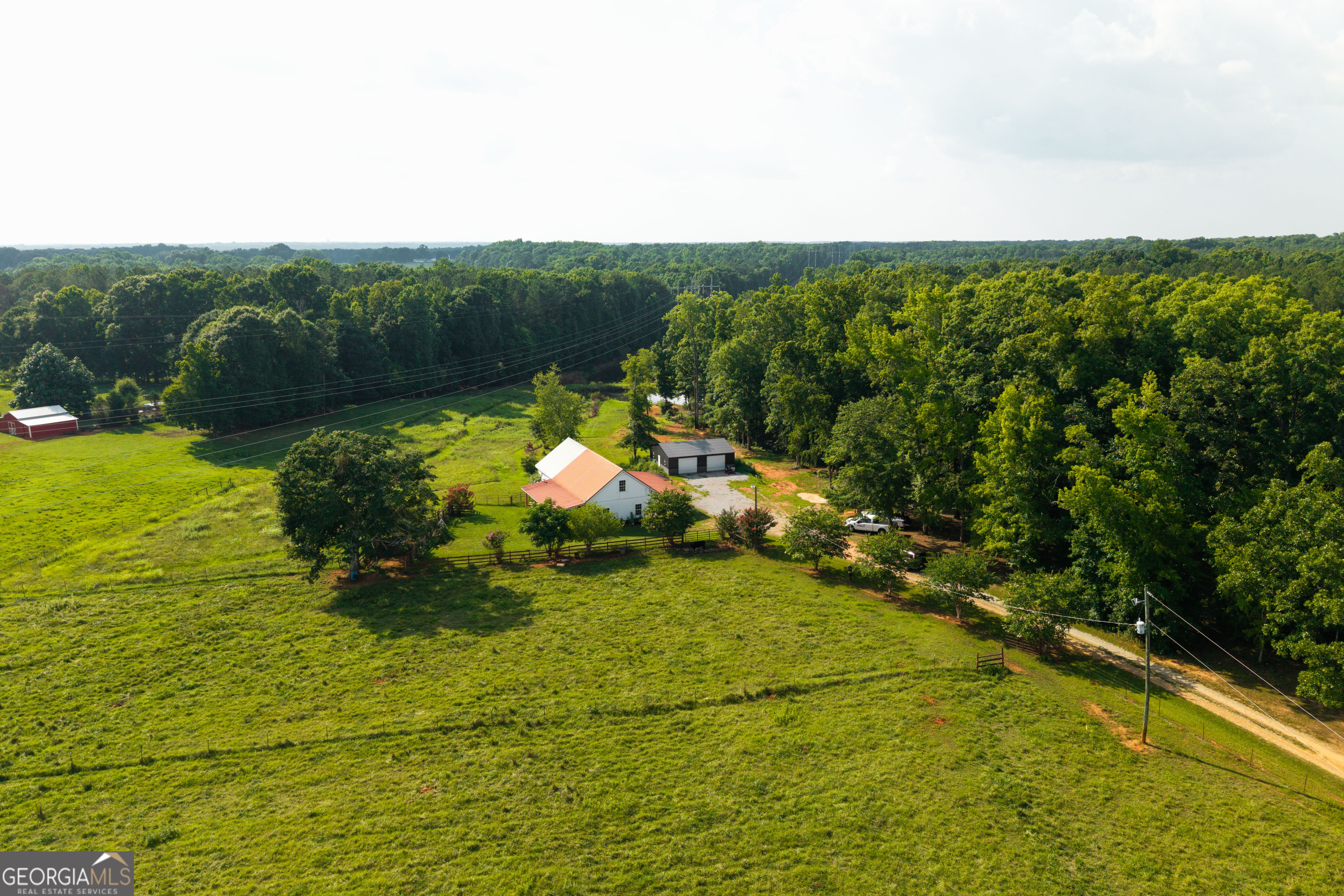 1441 Dickson Road Property Photo 1