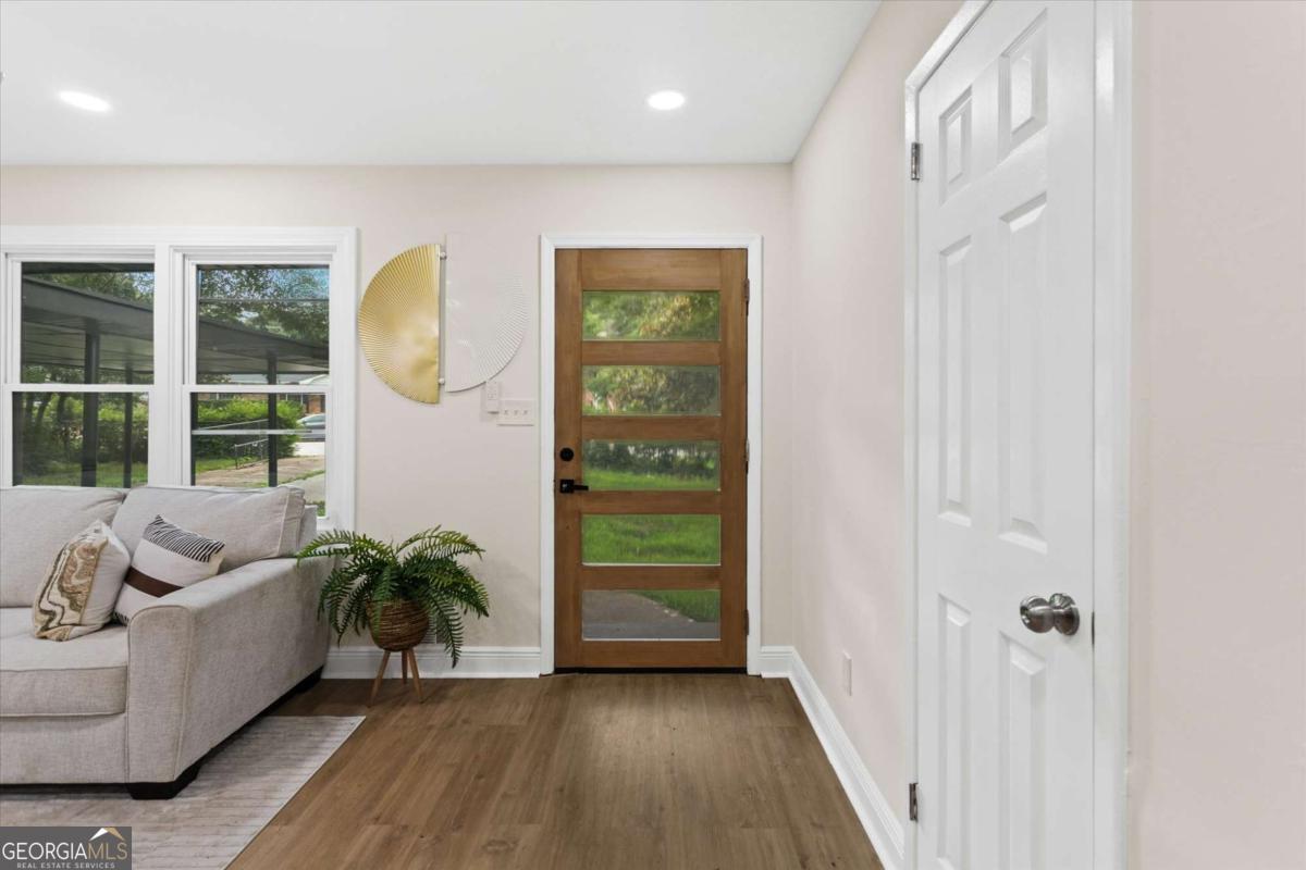 3658 Brookcrest Circle Property Photo 7