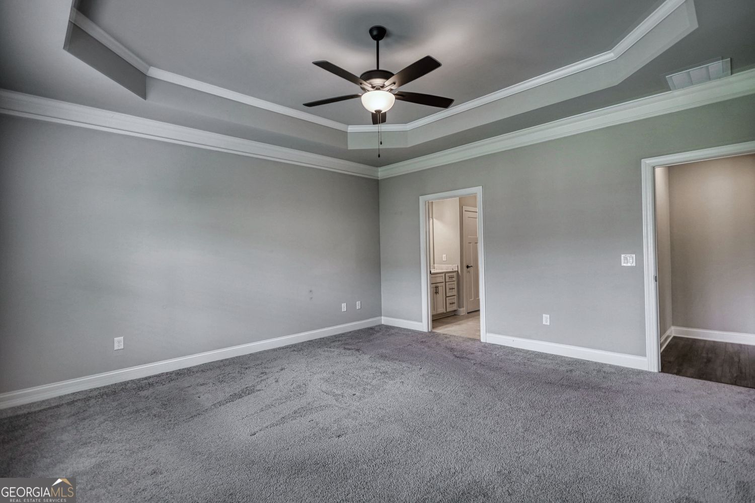 301 Club Drive Property Photo 22