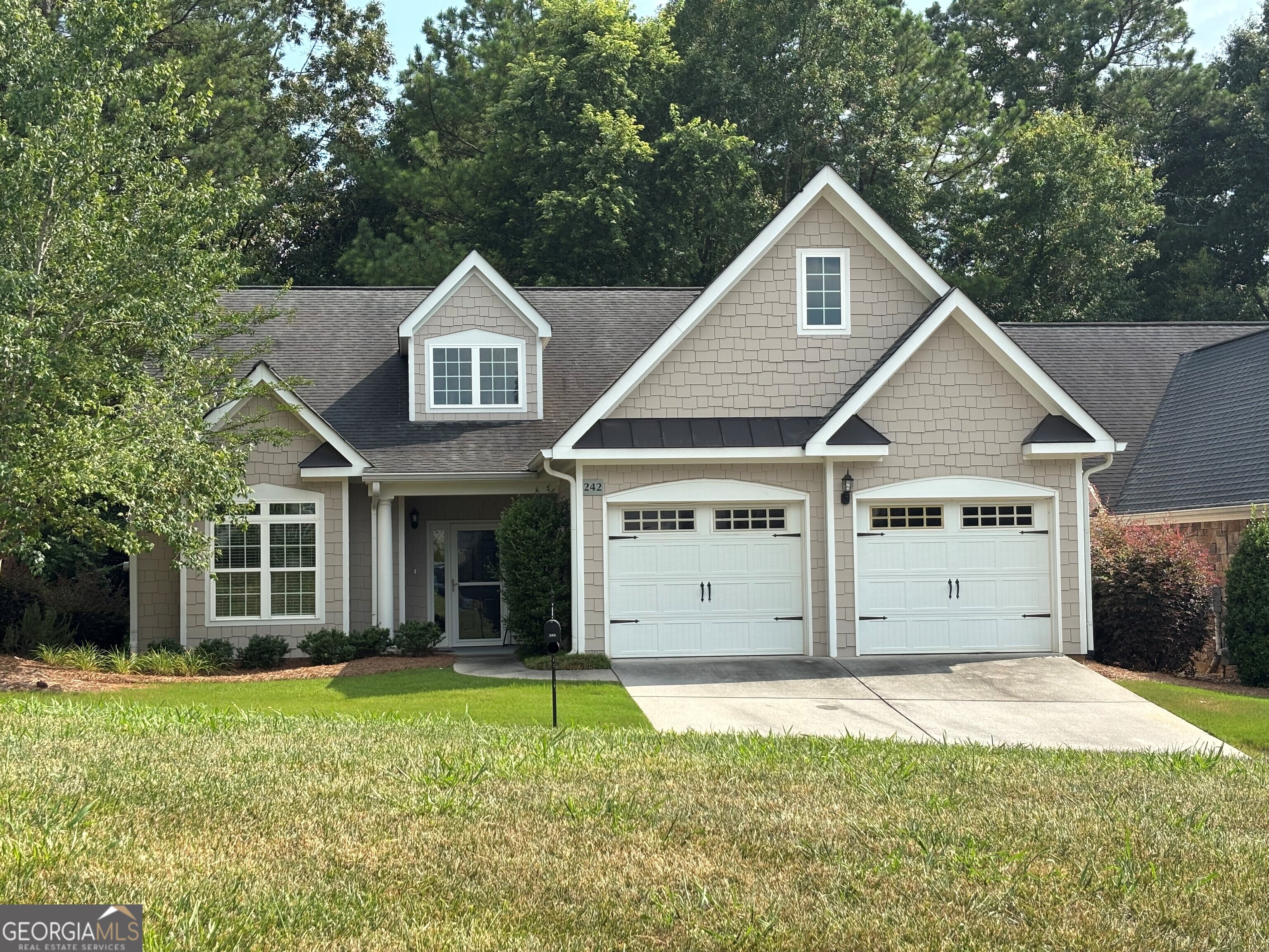 242 Maplecrest Lane Se Property Photo 1