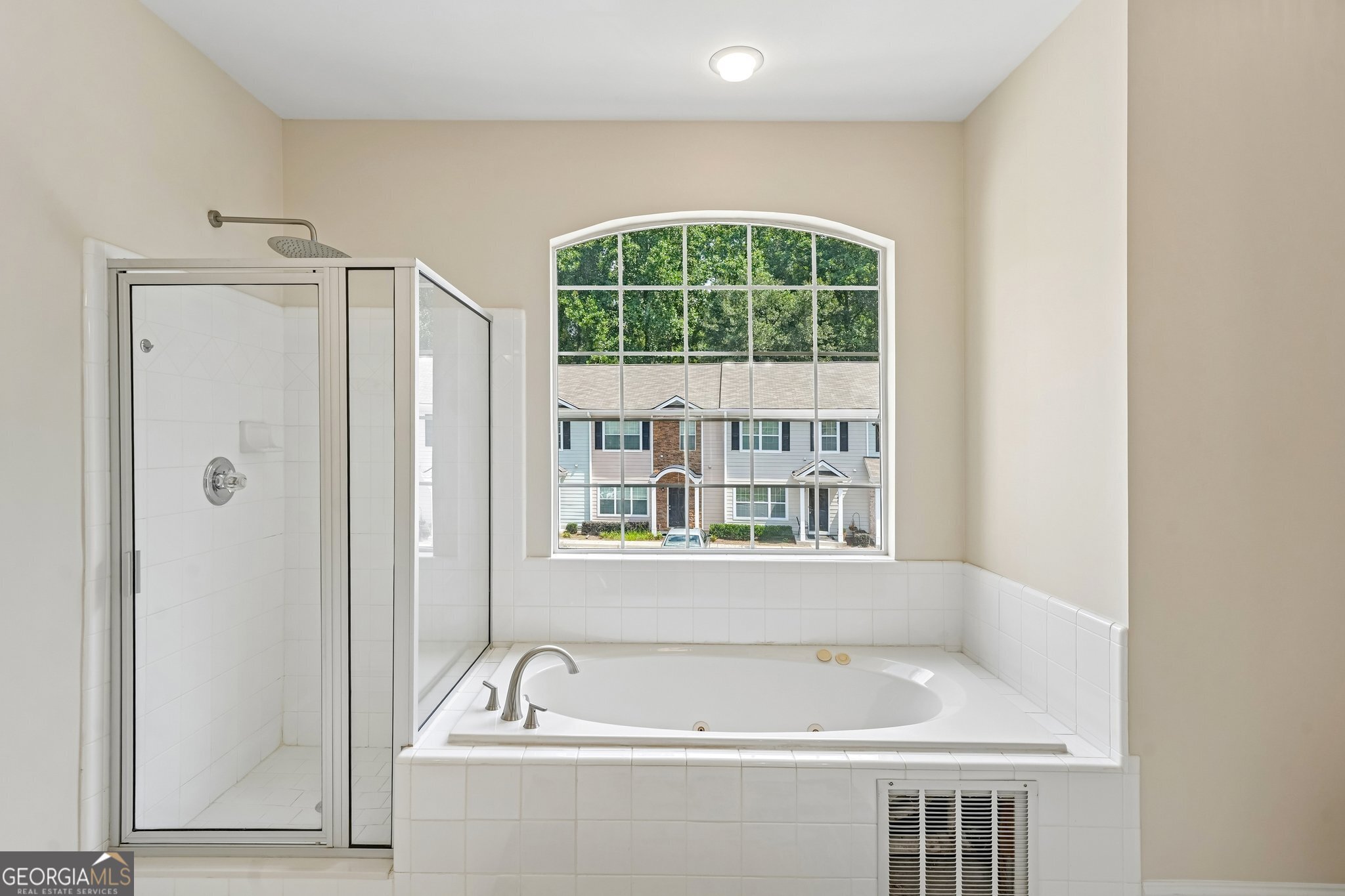 4017 Steeplechase Property Photo 11