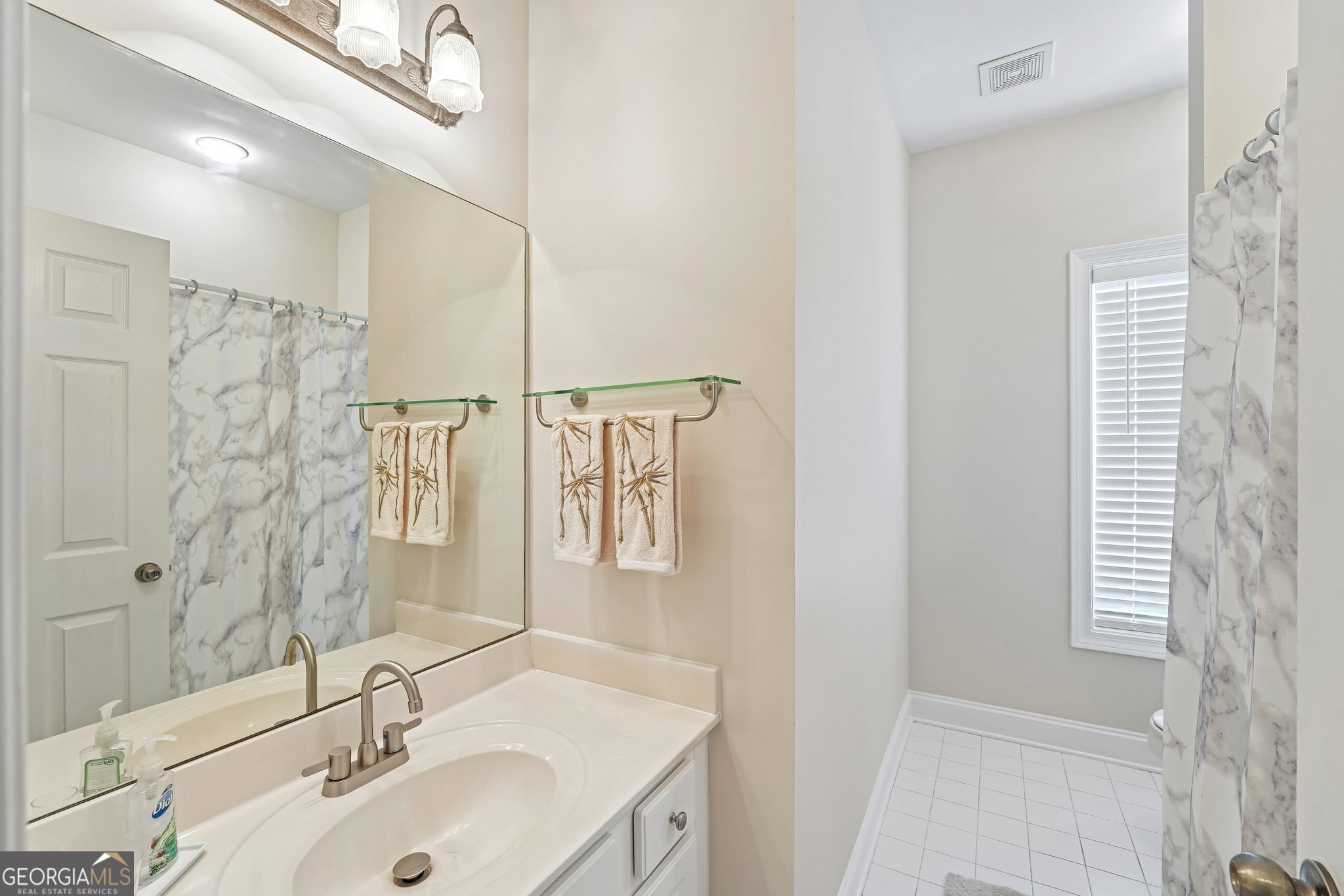 4017 Steeplechase Property Photo 13