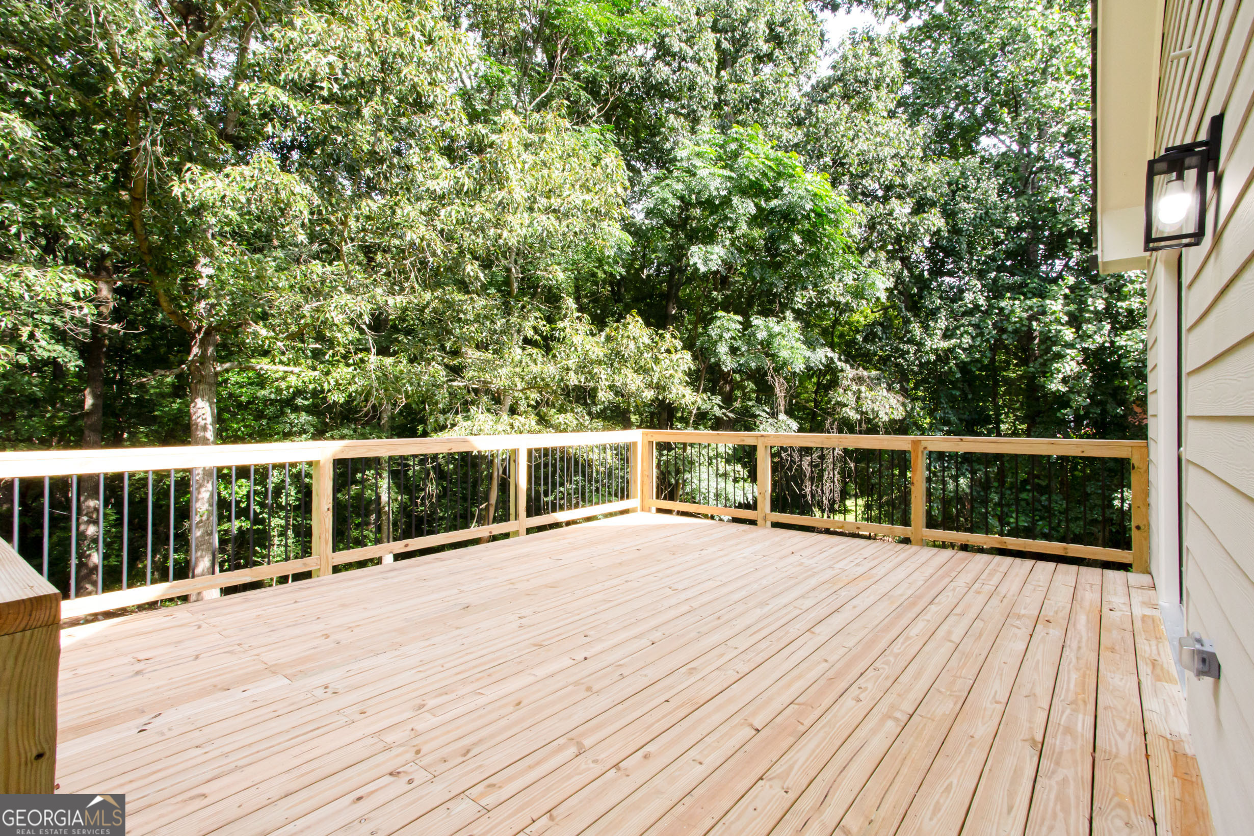 1055 Windridge Drive Property Photo 33